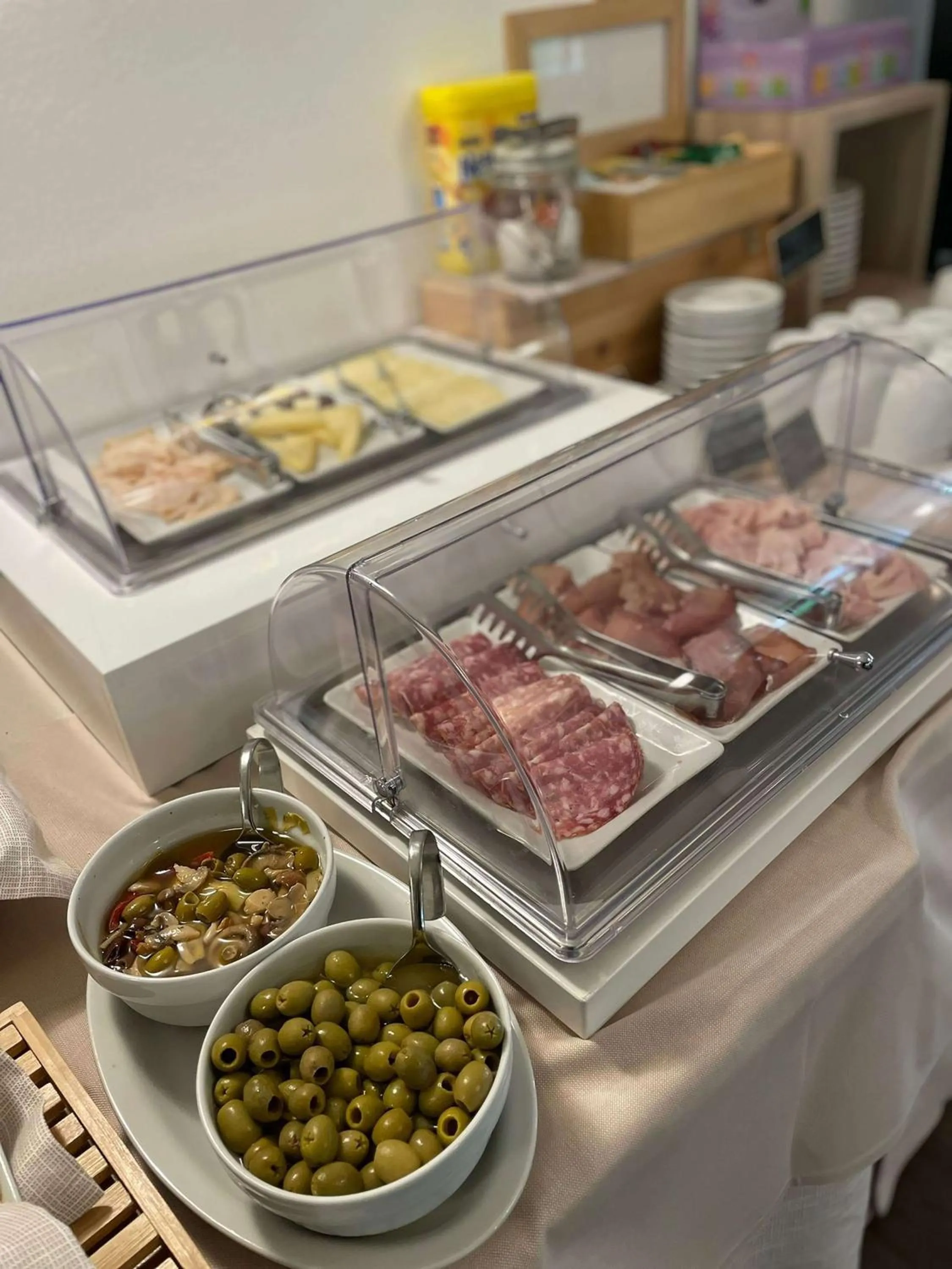 Breakfast in Best Western Park Hotel Continental