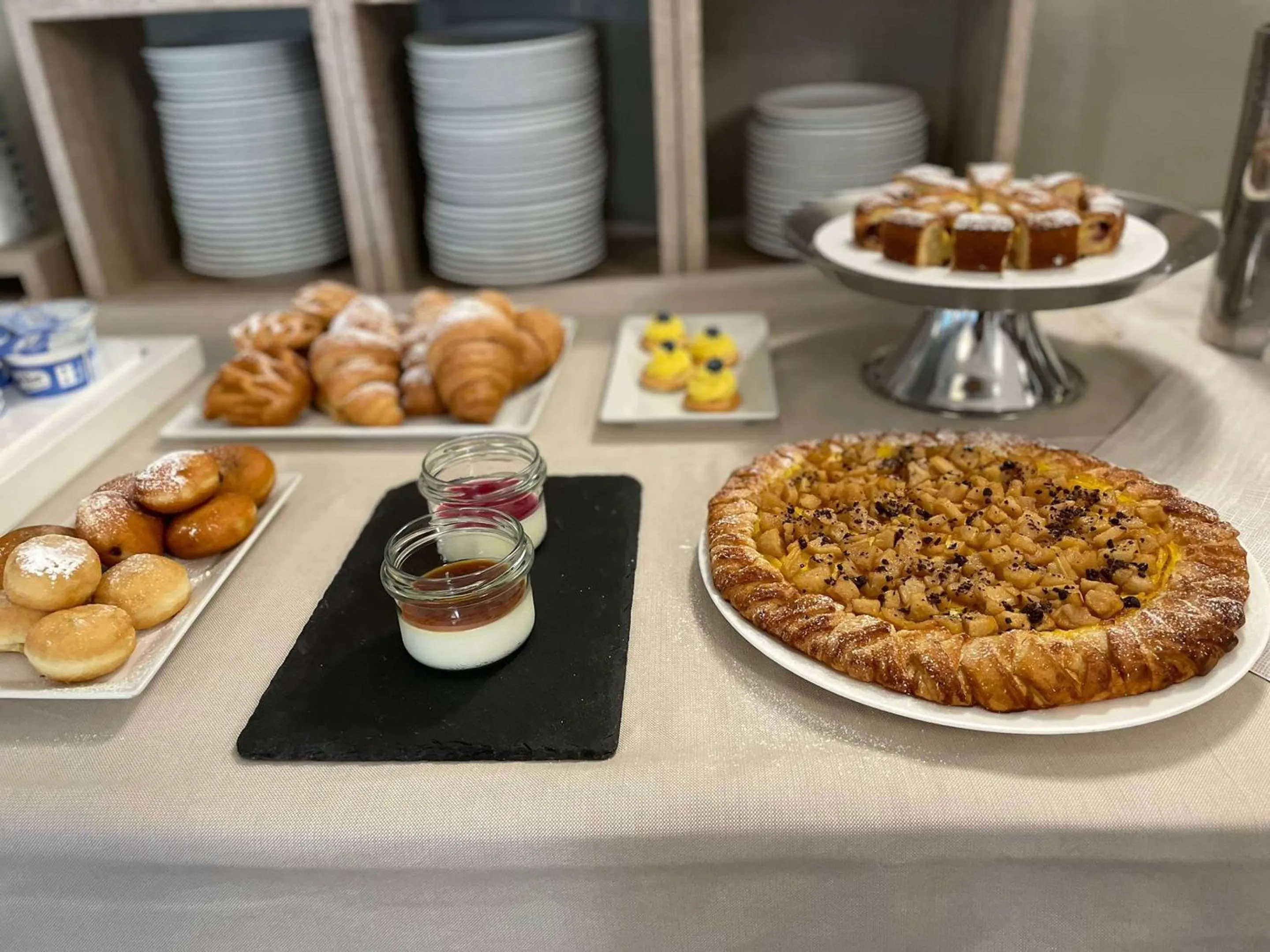 Breakfast in Best Western Park Hotel Continental