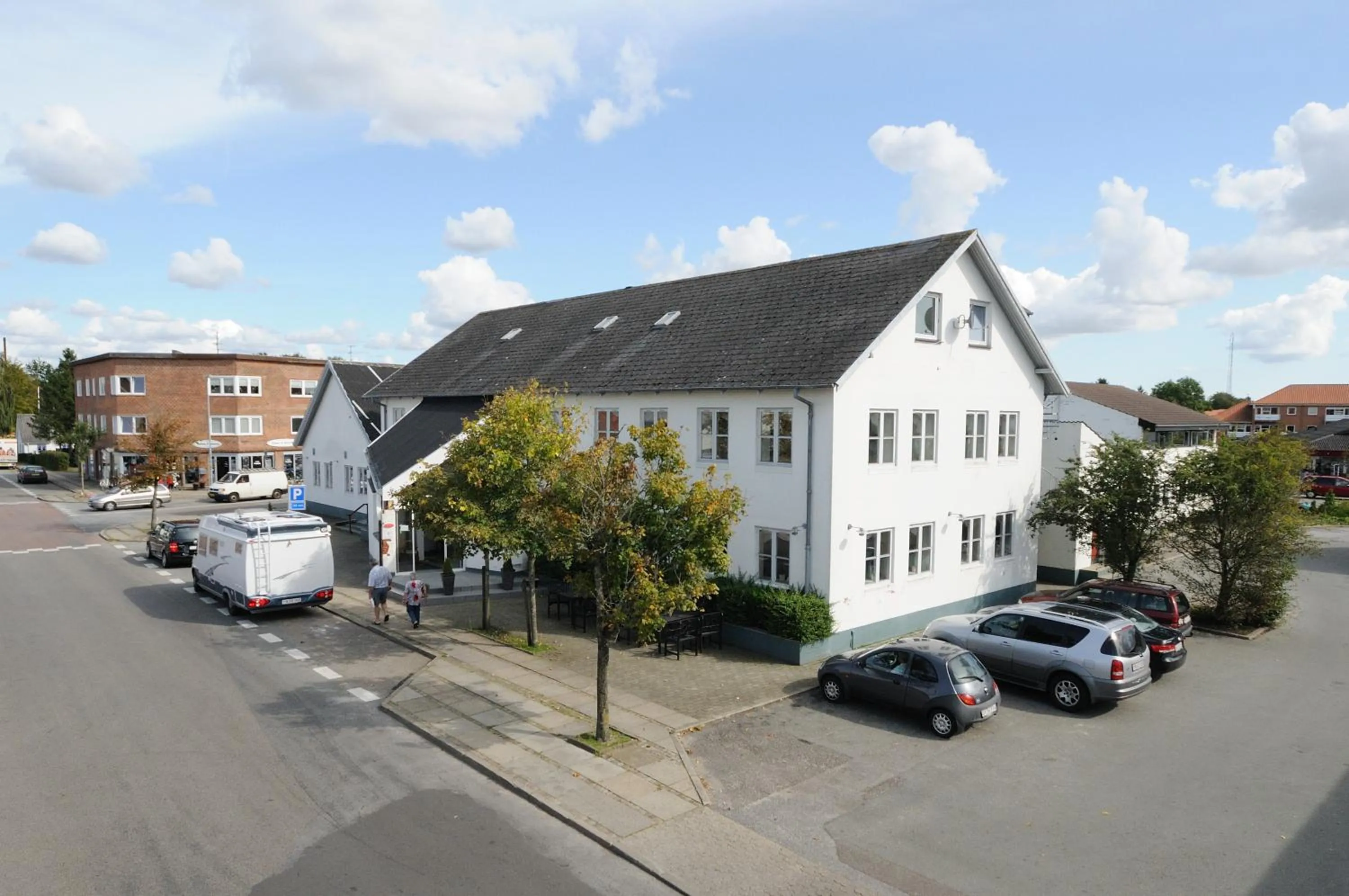 Facade/entrance in Hotel Hjallerup Kro