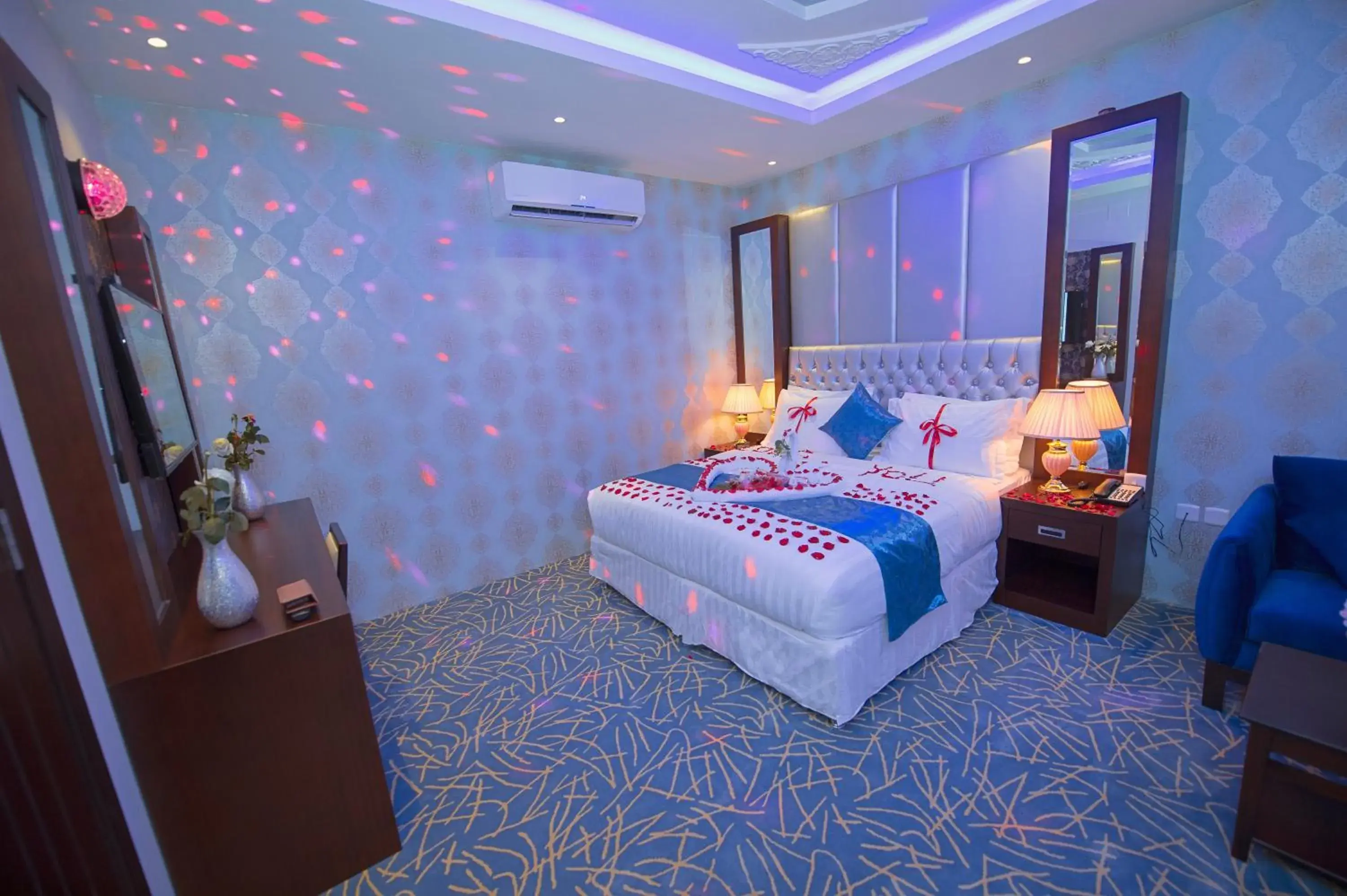 Honeymoon Suite - 2 in Rest Night Serviced Apartments Wadi Al Dawasir Honeymoon Suite - 2 in Rest Night Serviced Apartments Wadi Al Dawasir