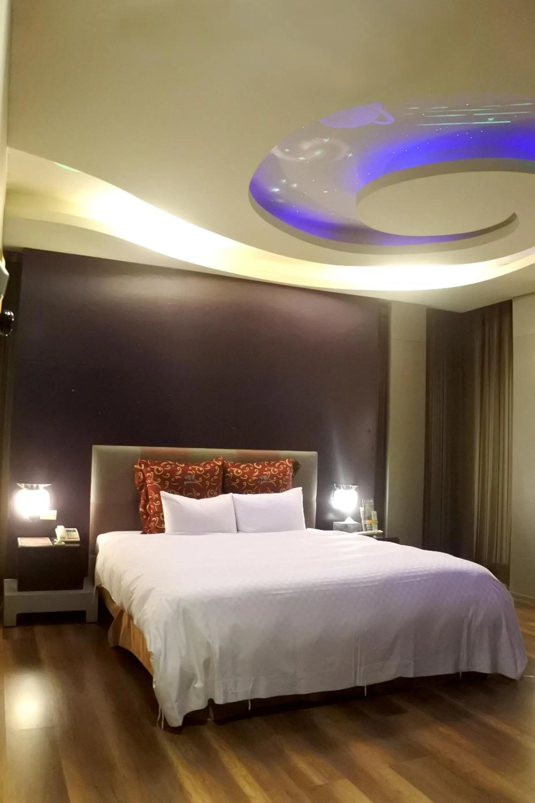 bunk bed, Bed in North Country Motel