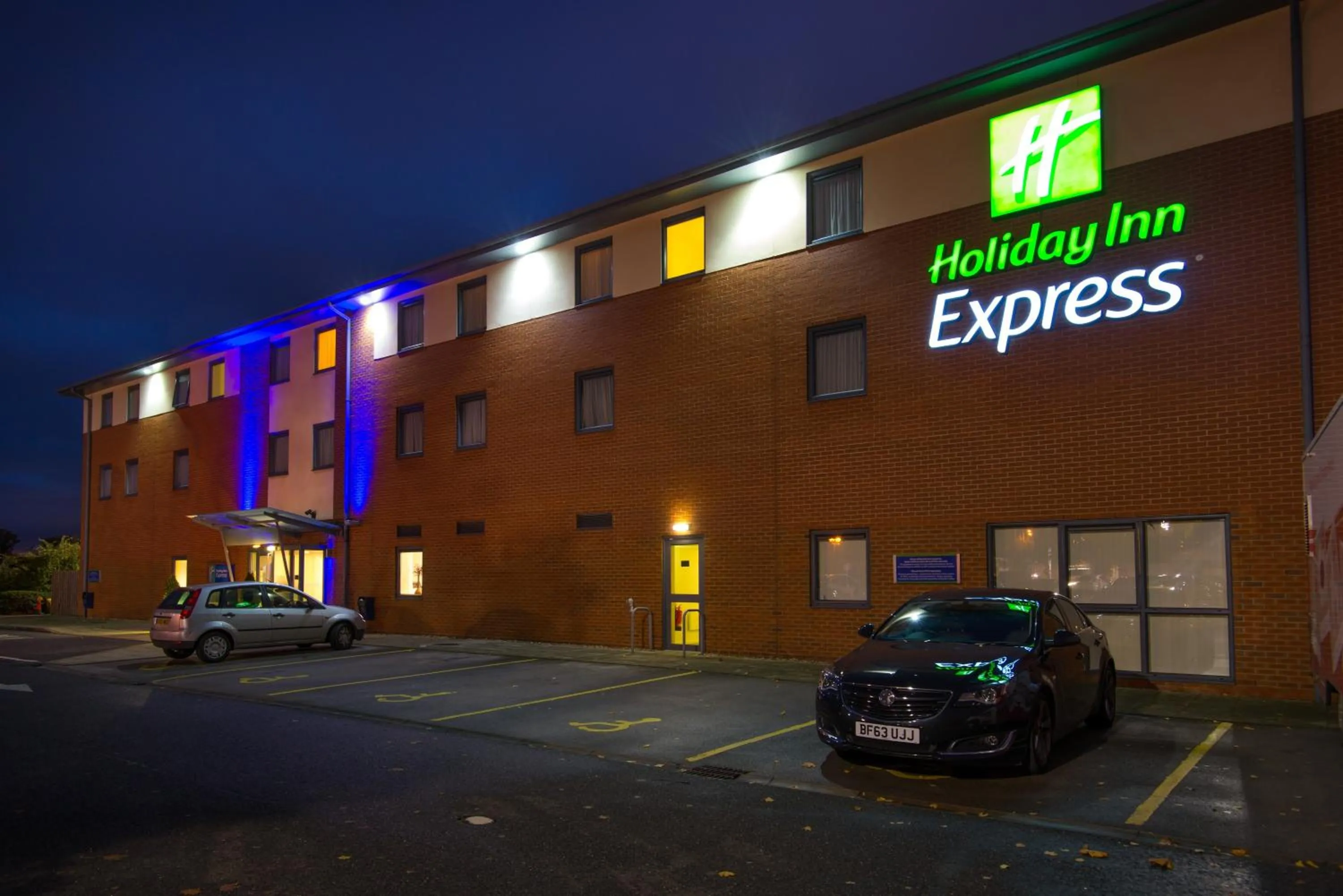 Property building in Holiday Inn Express Bedford by IHG
