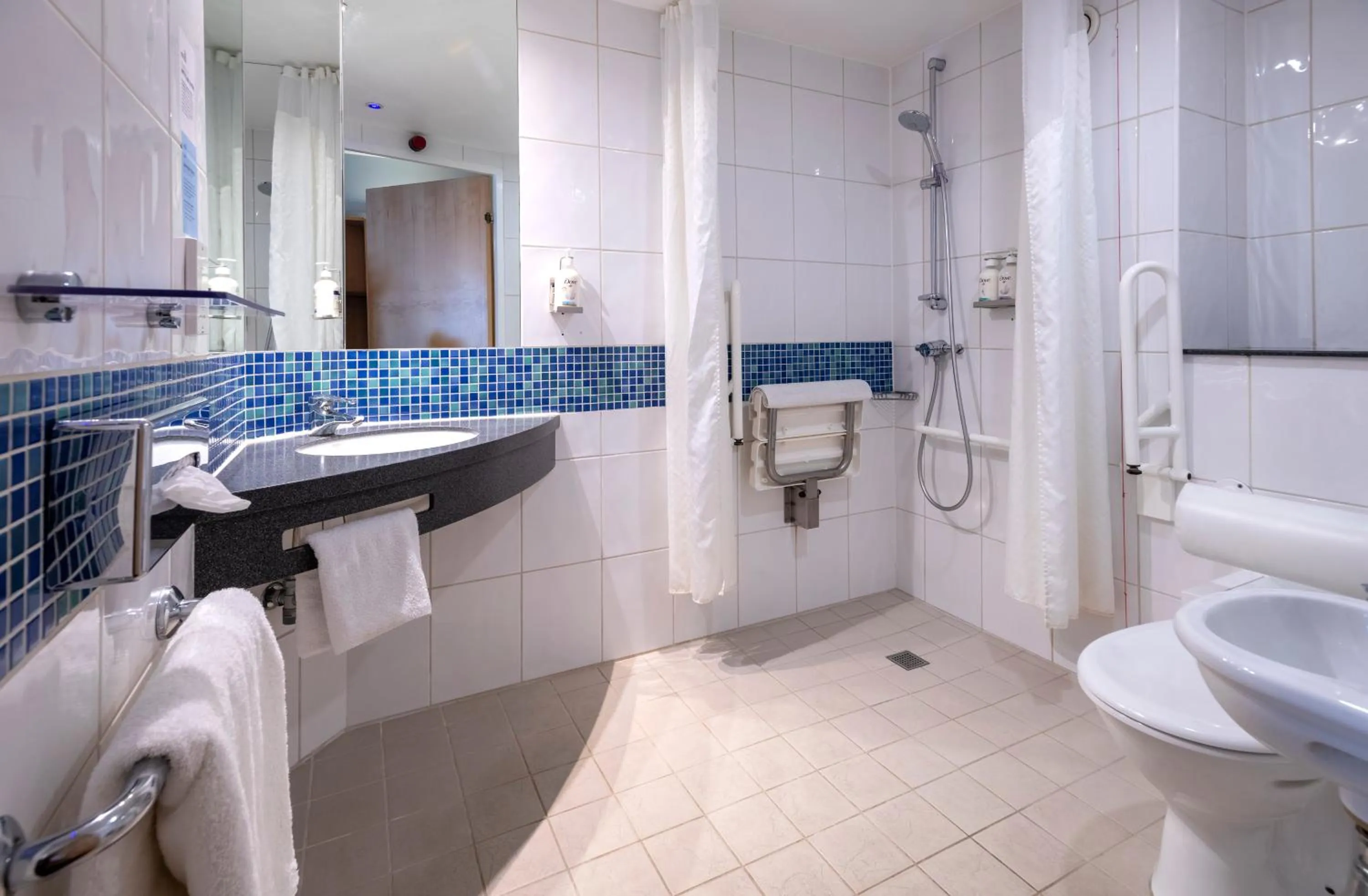 Bathroom in Holiday Inn Express Bedford by IHG