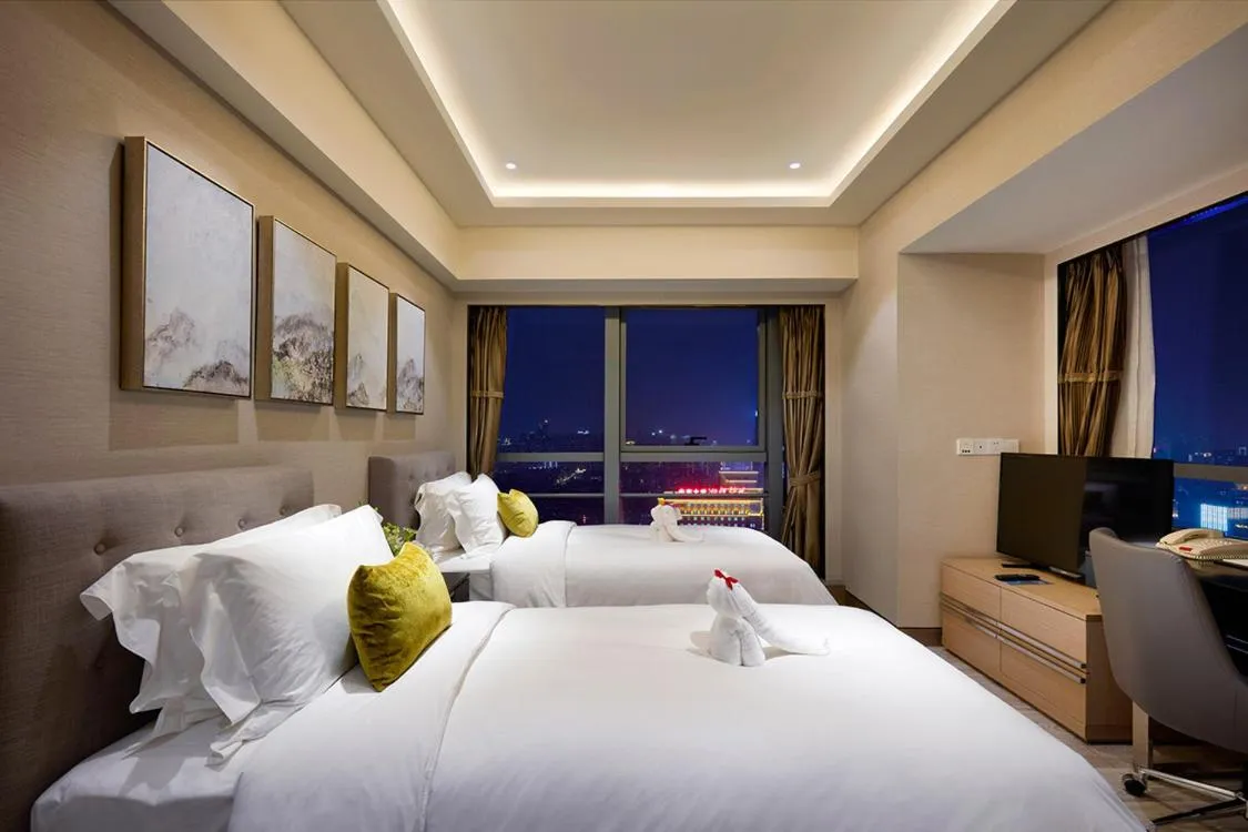 Bedroom, Bed in Modena by Fraser Changsha