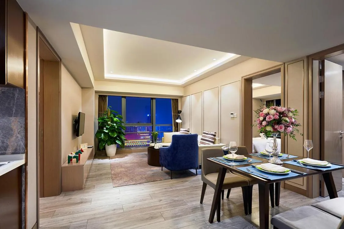 Living room in Modena by Fraser Changsha