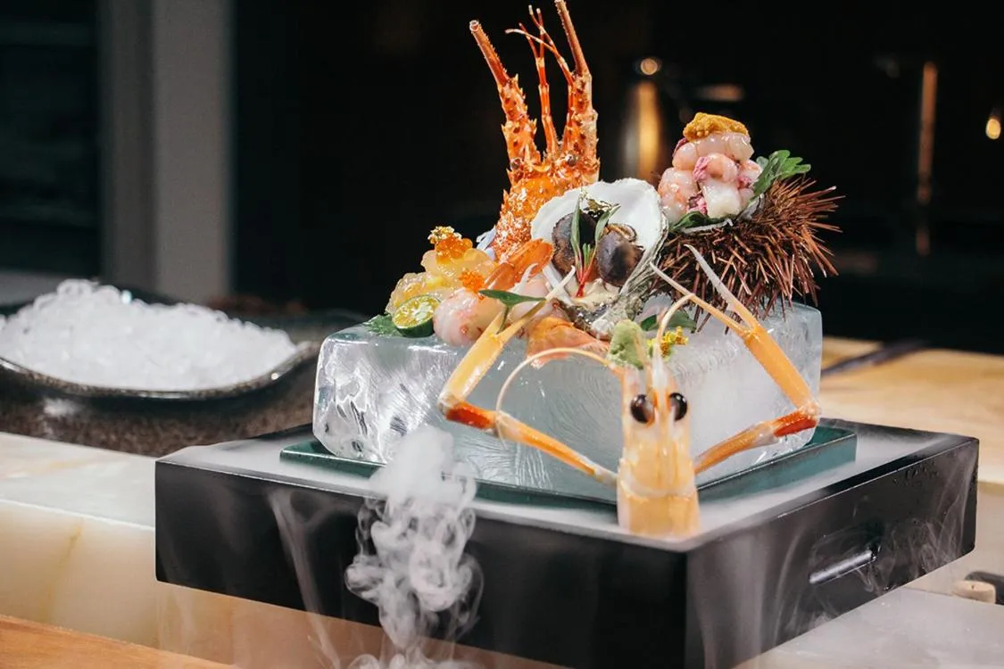 Food in Modena by Fraser Changsha