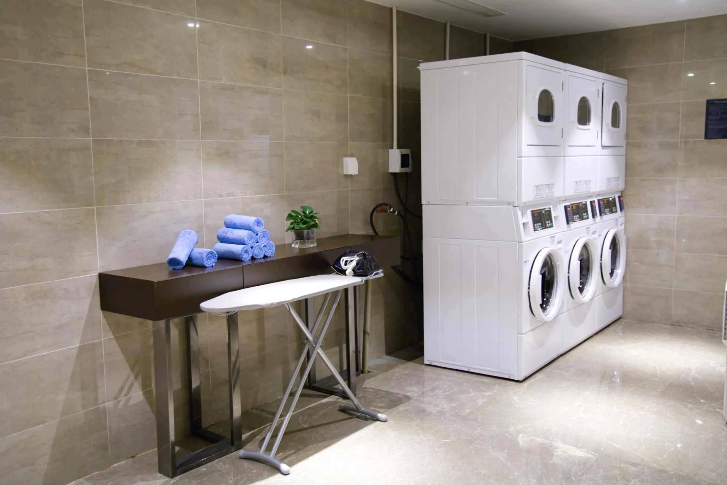 washing machine in Modena by Fraser Changsha