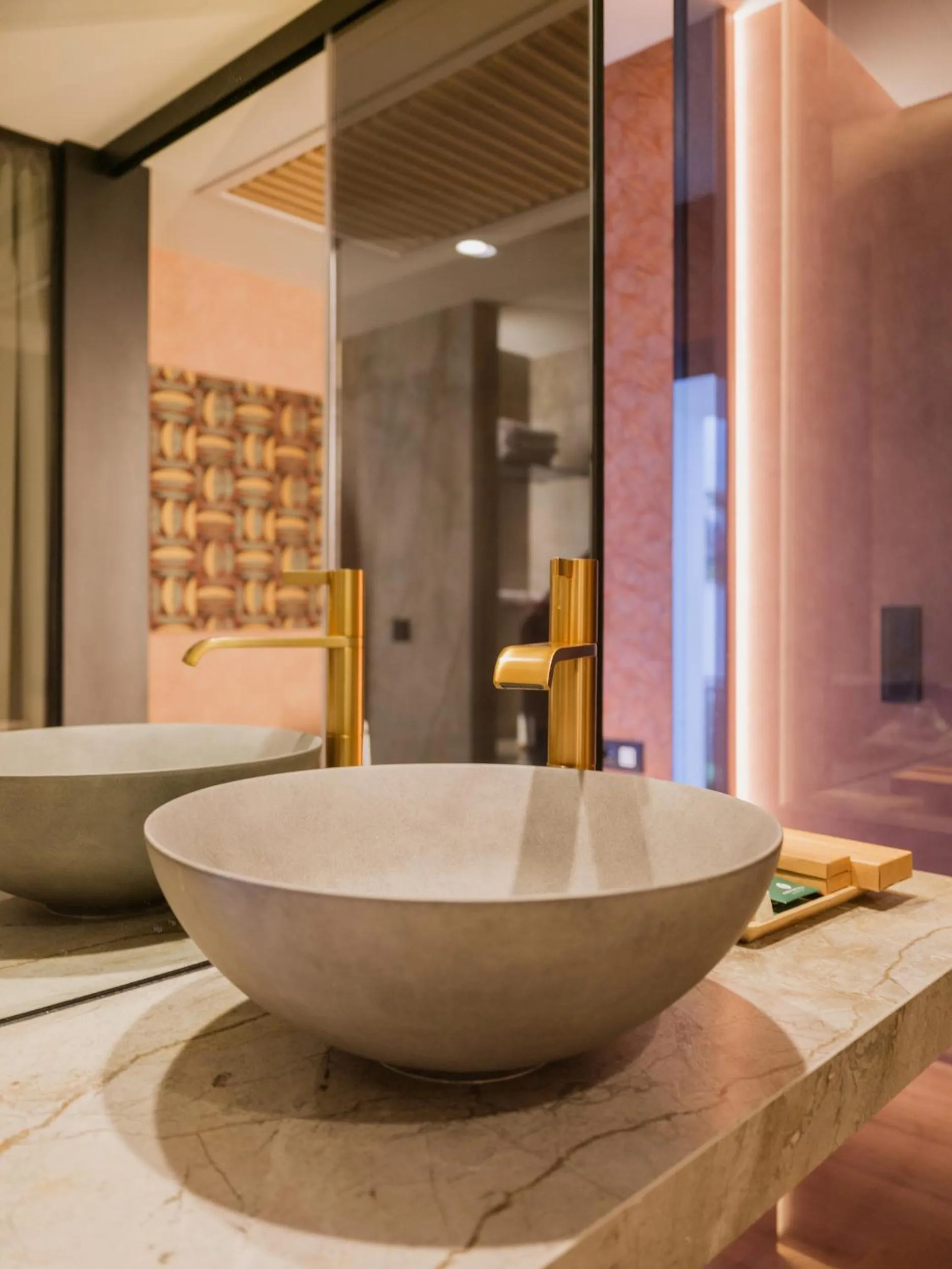 Bathroom in La Laguna Gran Hotel