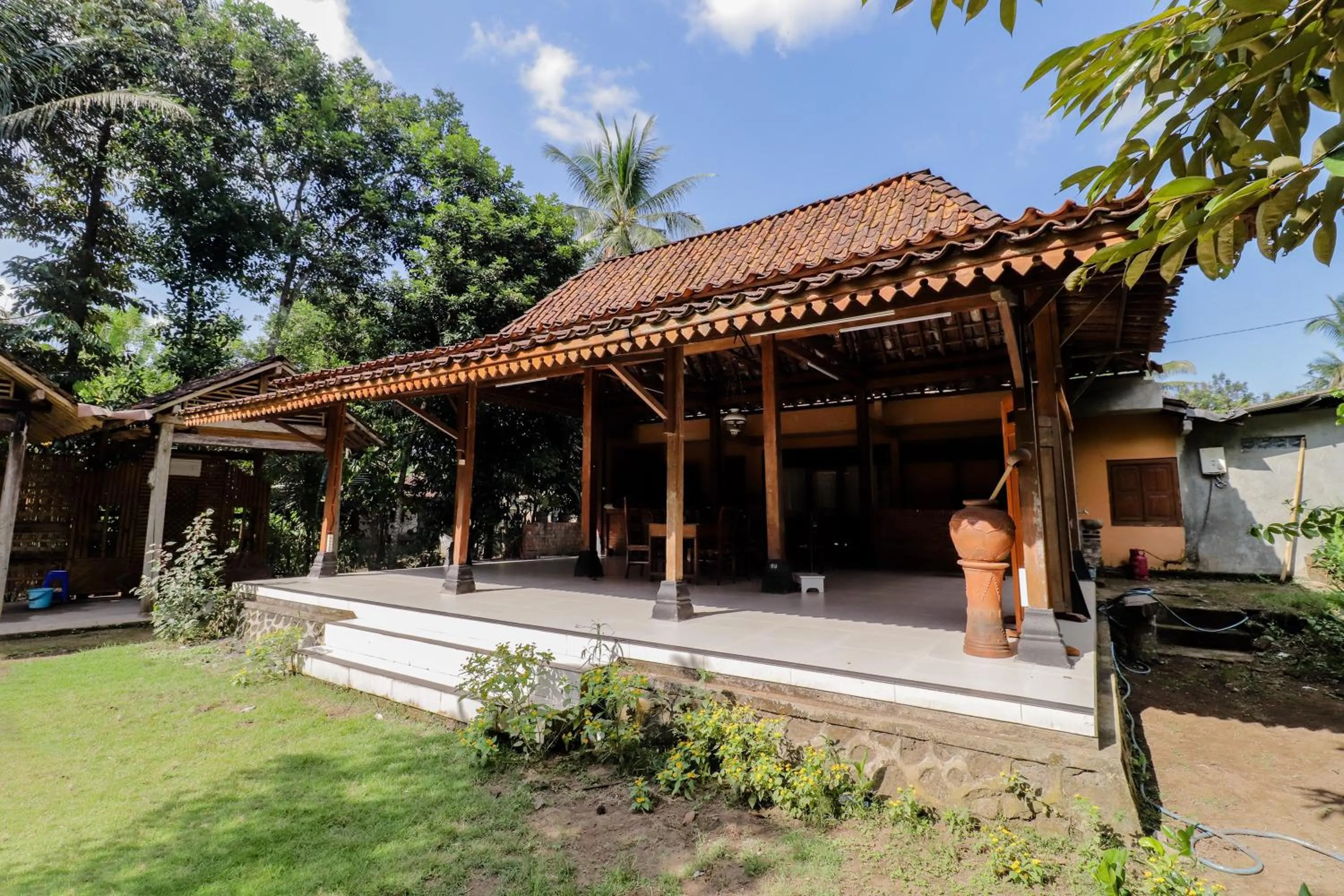 Property building in Nurudin House