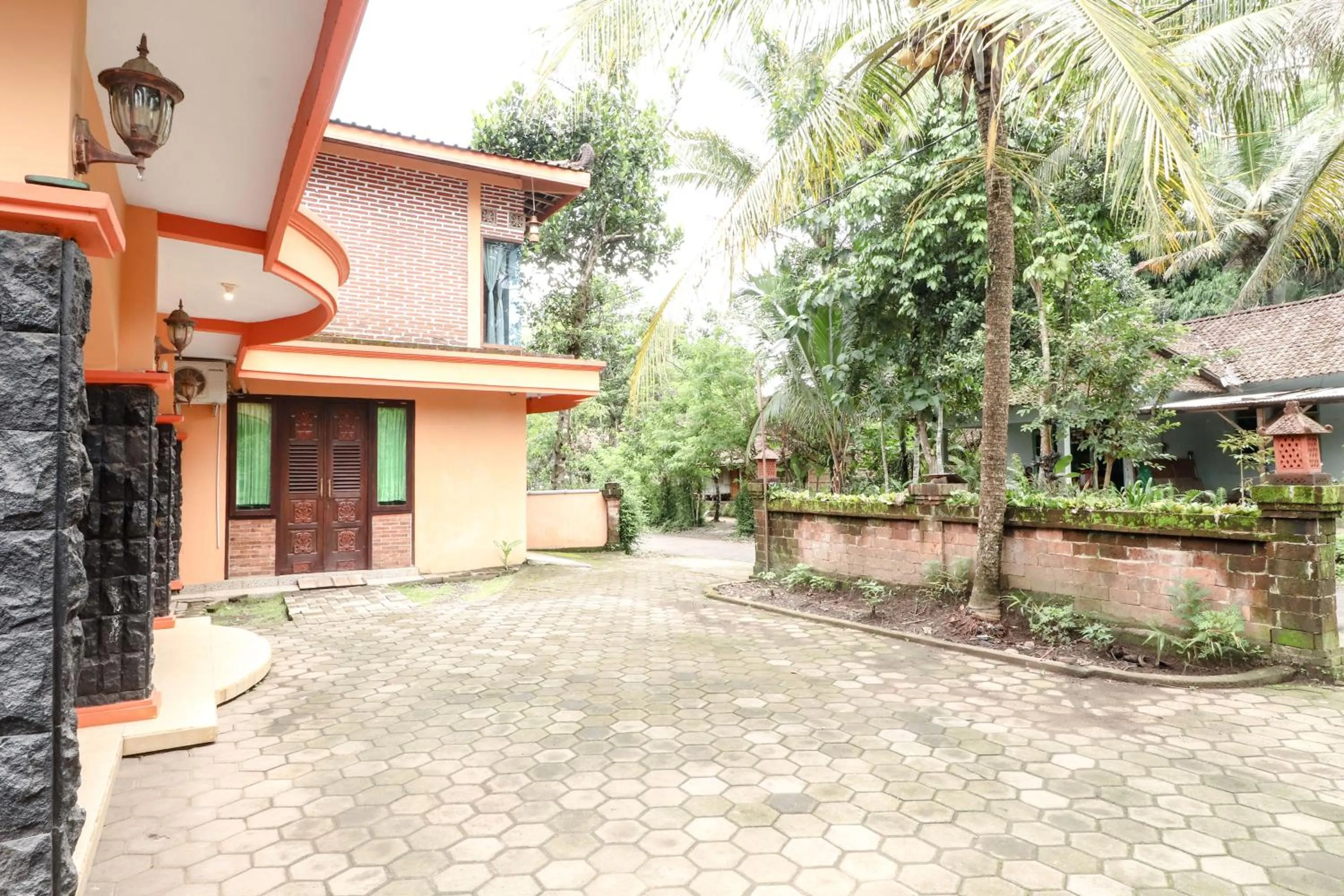 Property building in Nurudin House