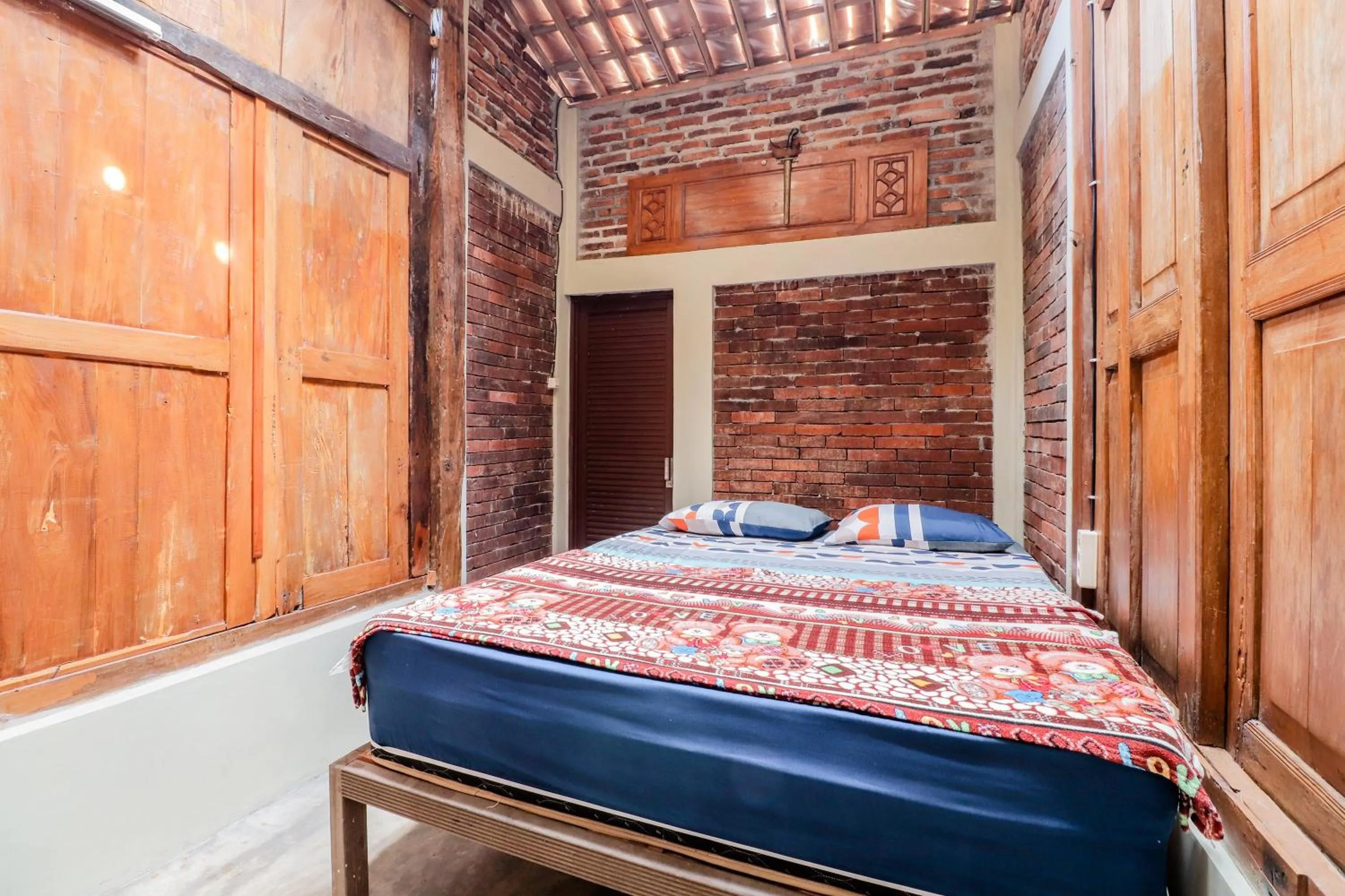 Bed in Nurudin House