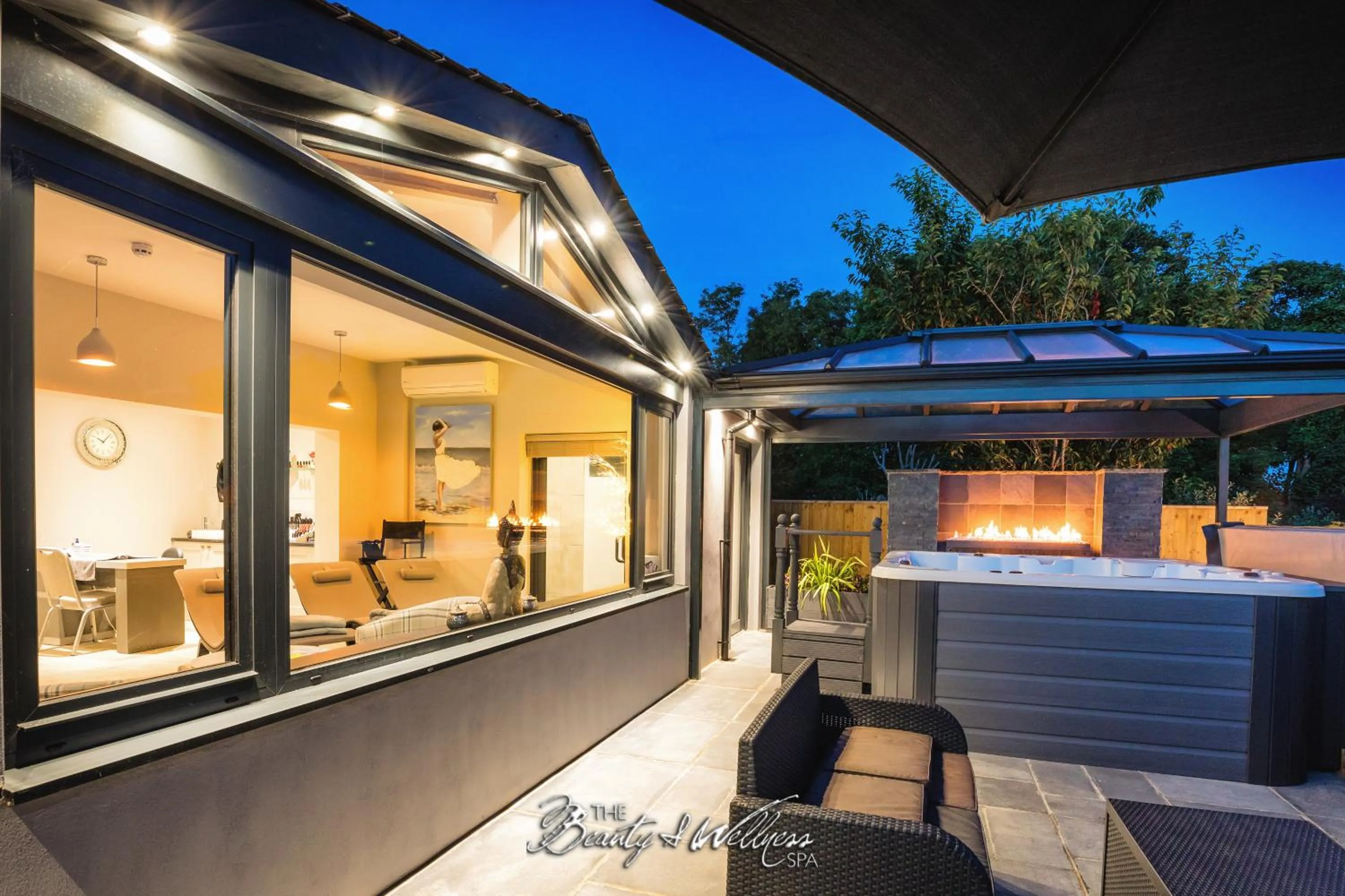 Area and facilities in Wolfscastle Country Hotel