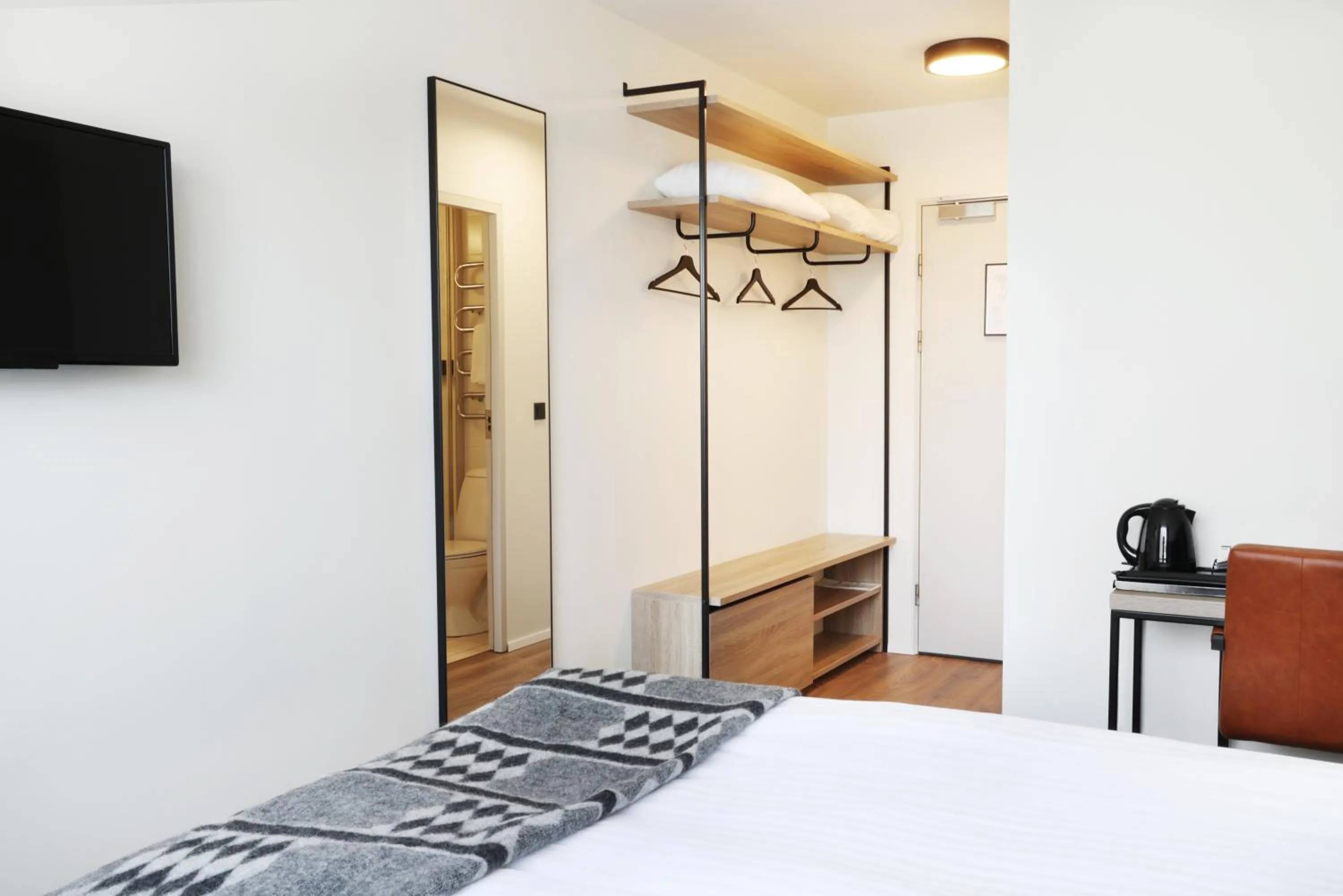 Bedroom, Bed in Fosshotel Lind