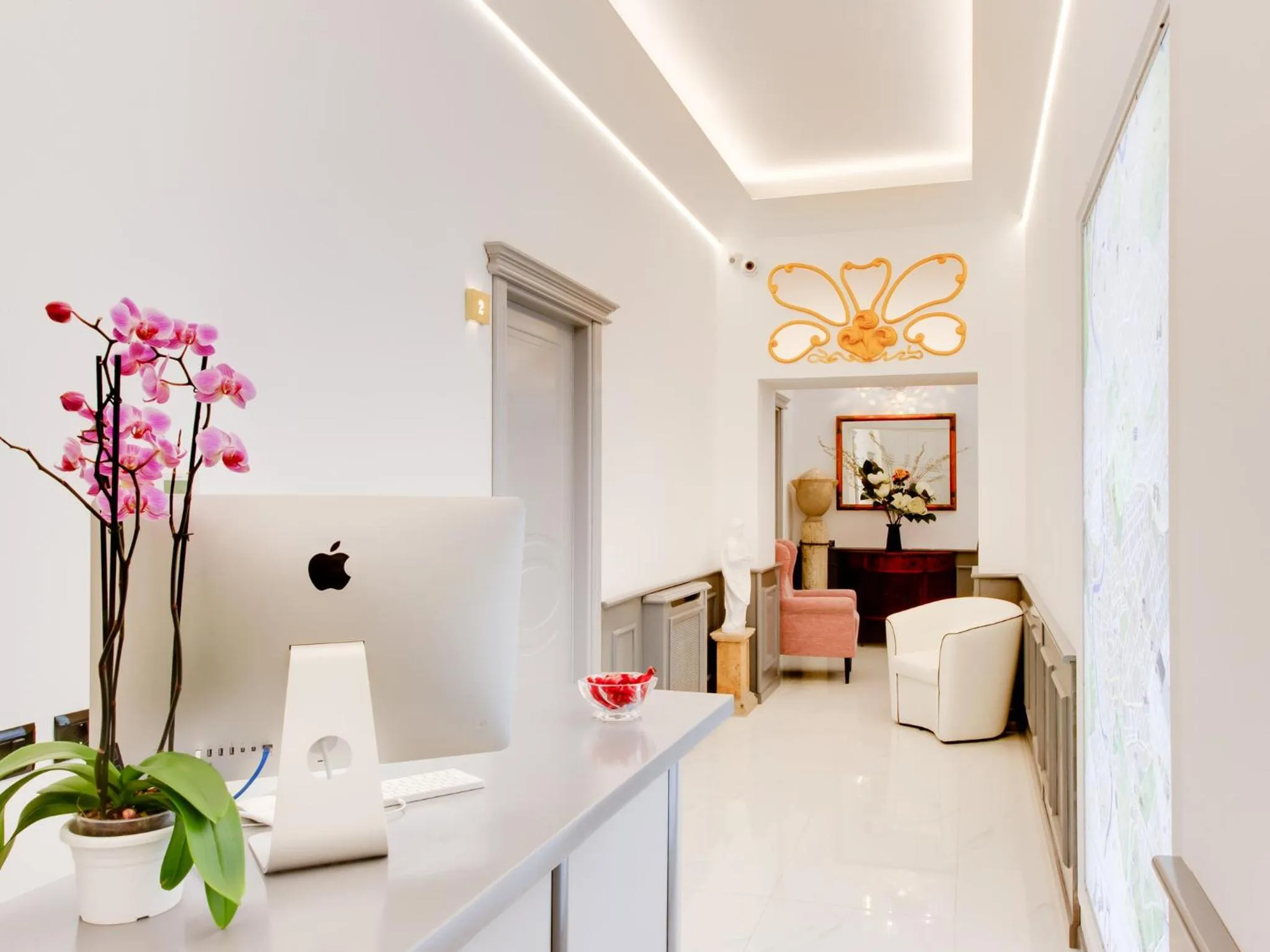 Lobby or reception in Queen Palace Suites