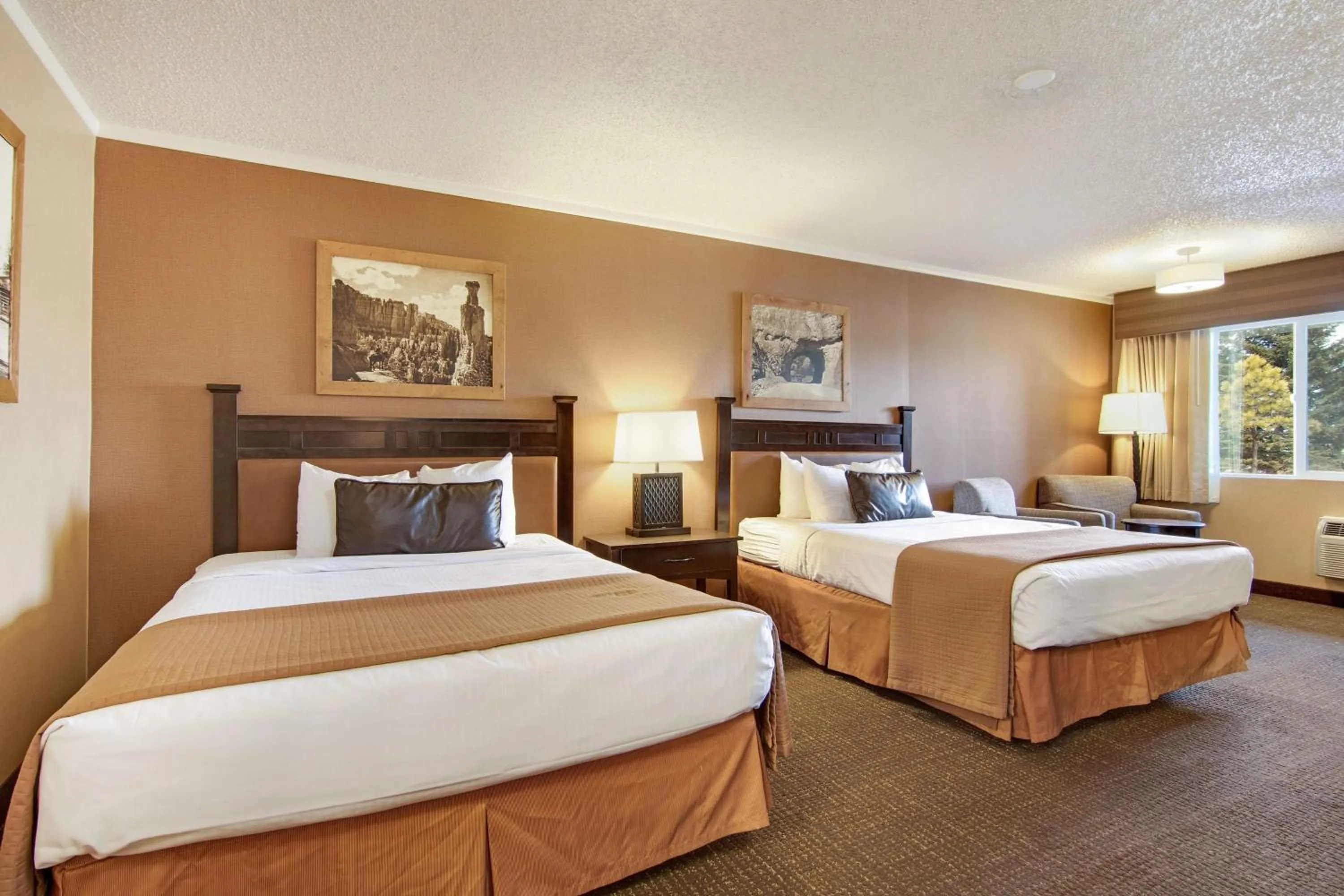 Bedroom, Bed in Best Western PLUS Ruby's Inn