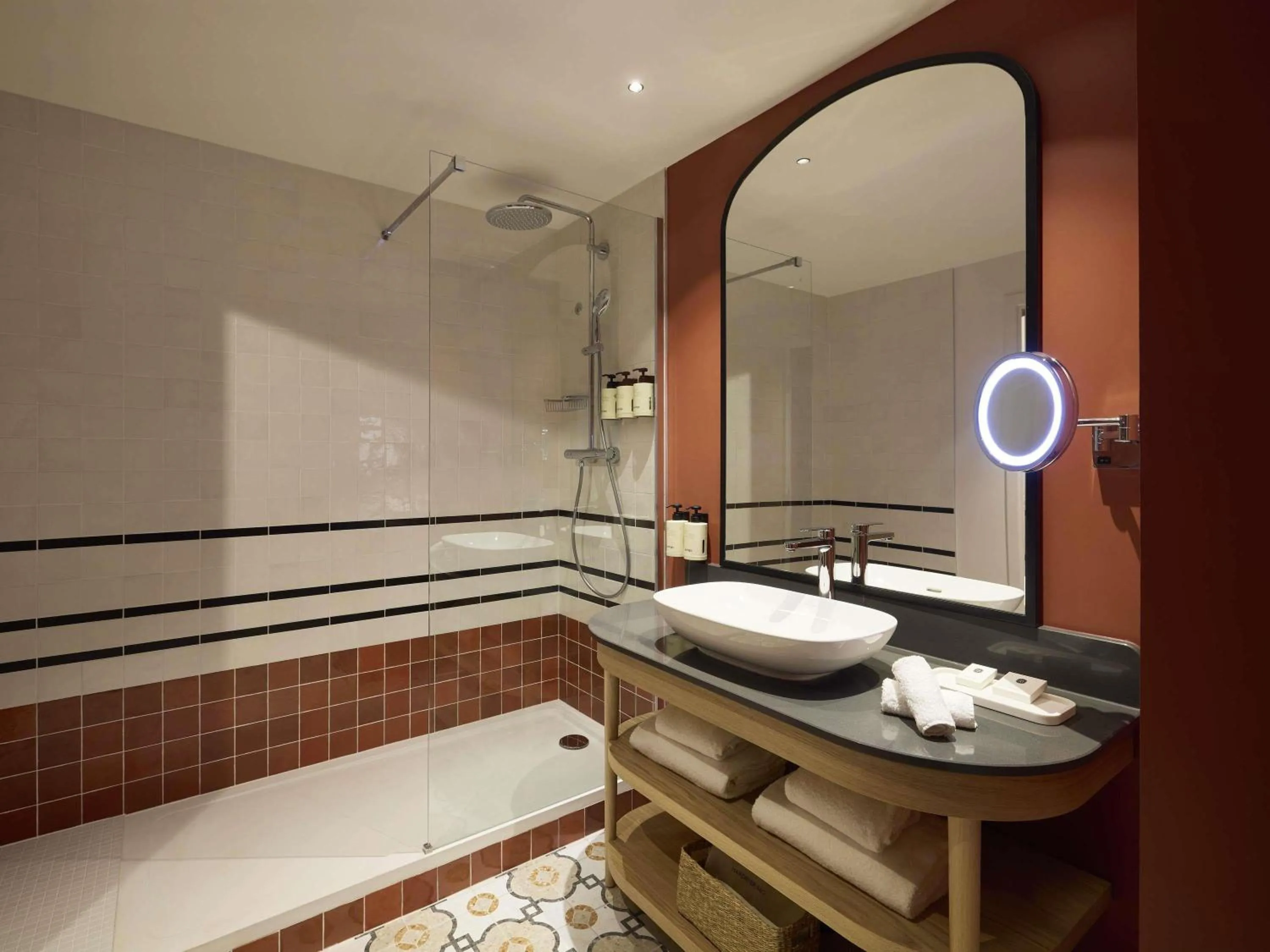 Bedroom in Le Talaia Hôtel & Spa Biarritz - MGallery Collection