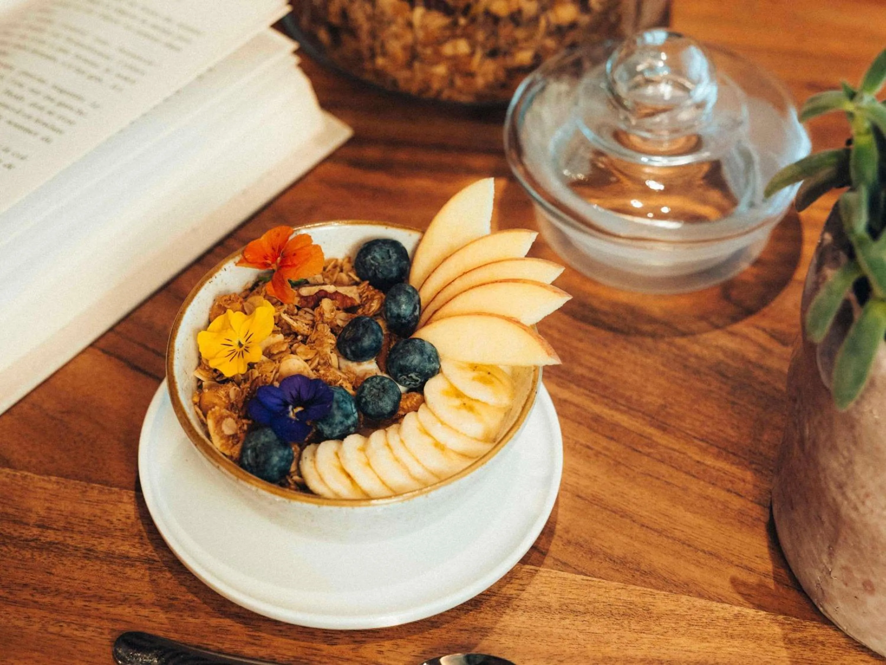 Lounge or bar in Le Talaia Hôtel & Spa Biarritz - MGallery Collection