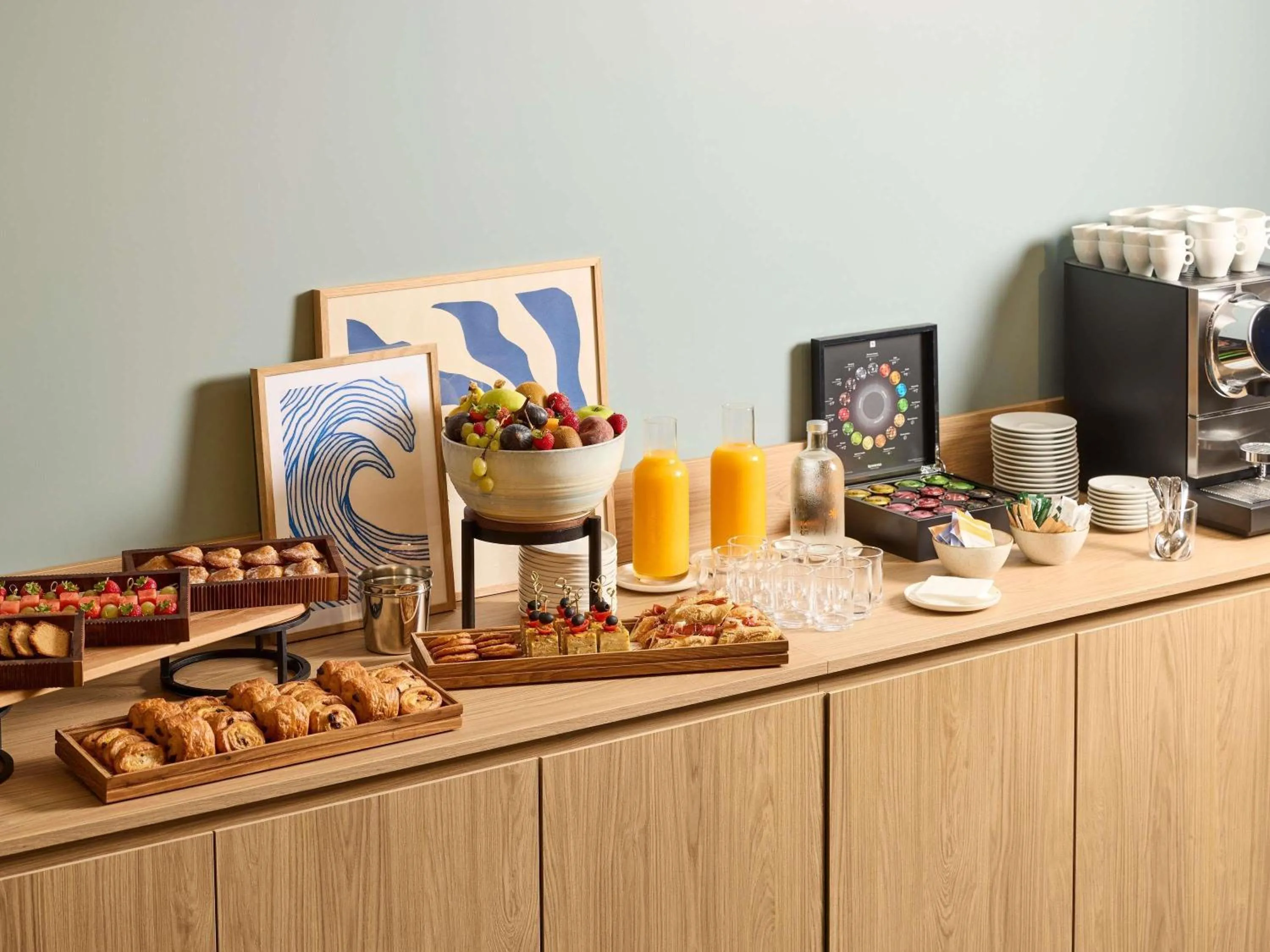 Meeting/conference room in Le Talaia Hôtel & Spa Biarritz - MGallery Collection