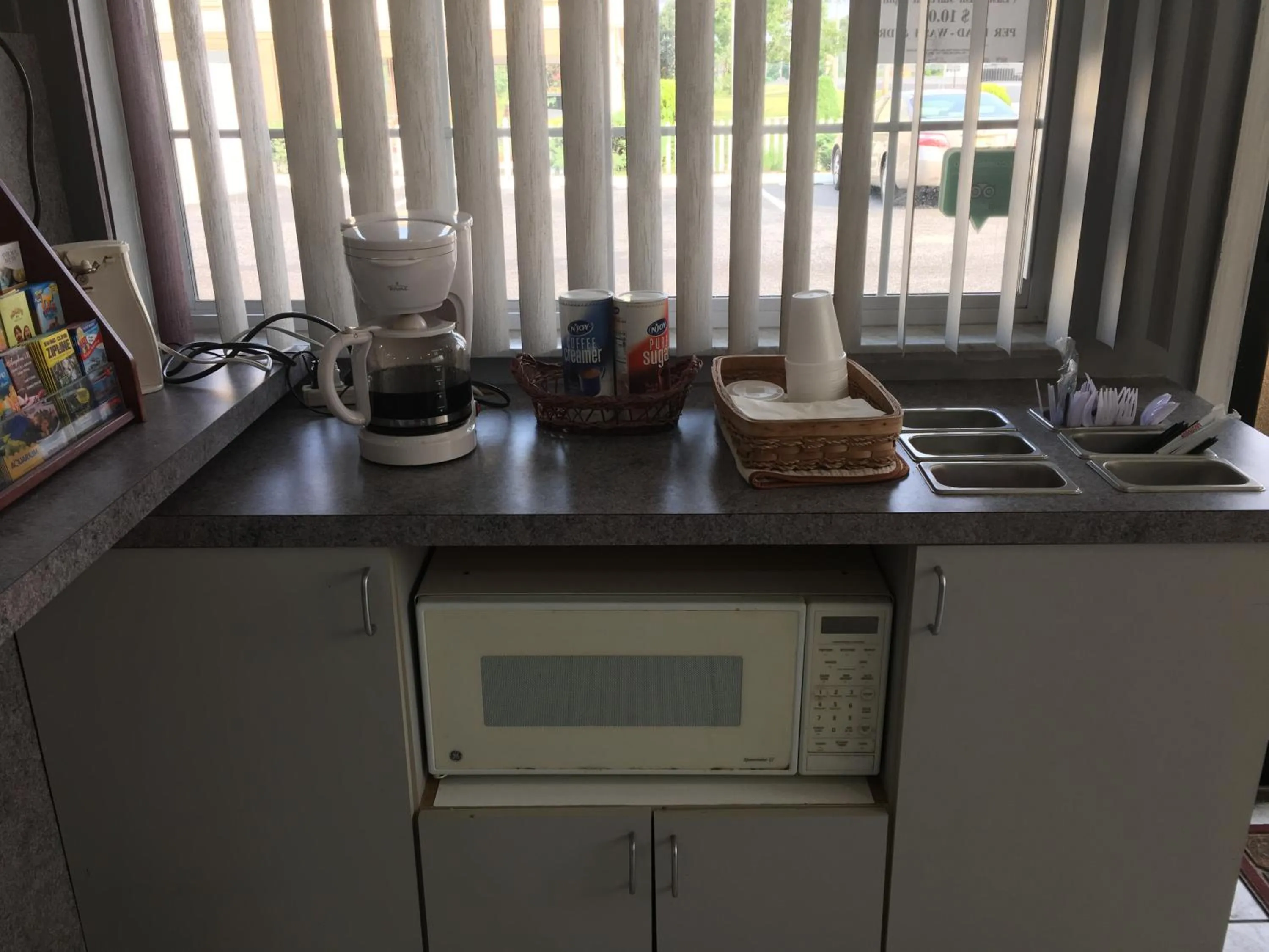 Coffee/tea facilities in Haven Inn & Suites