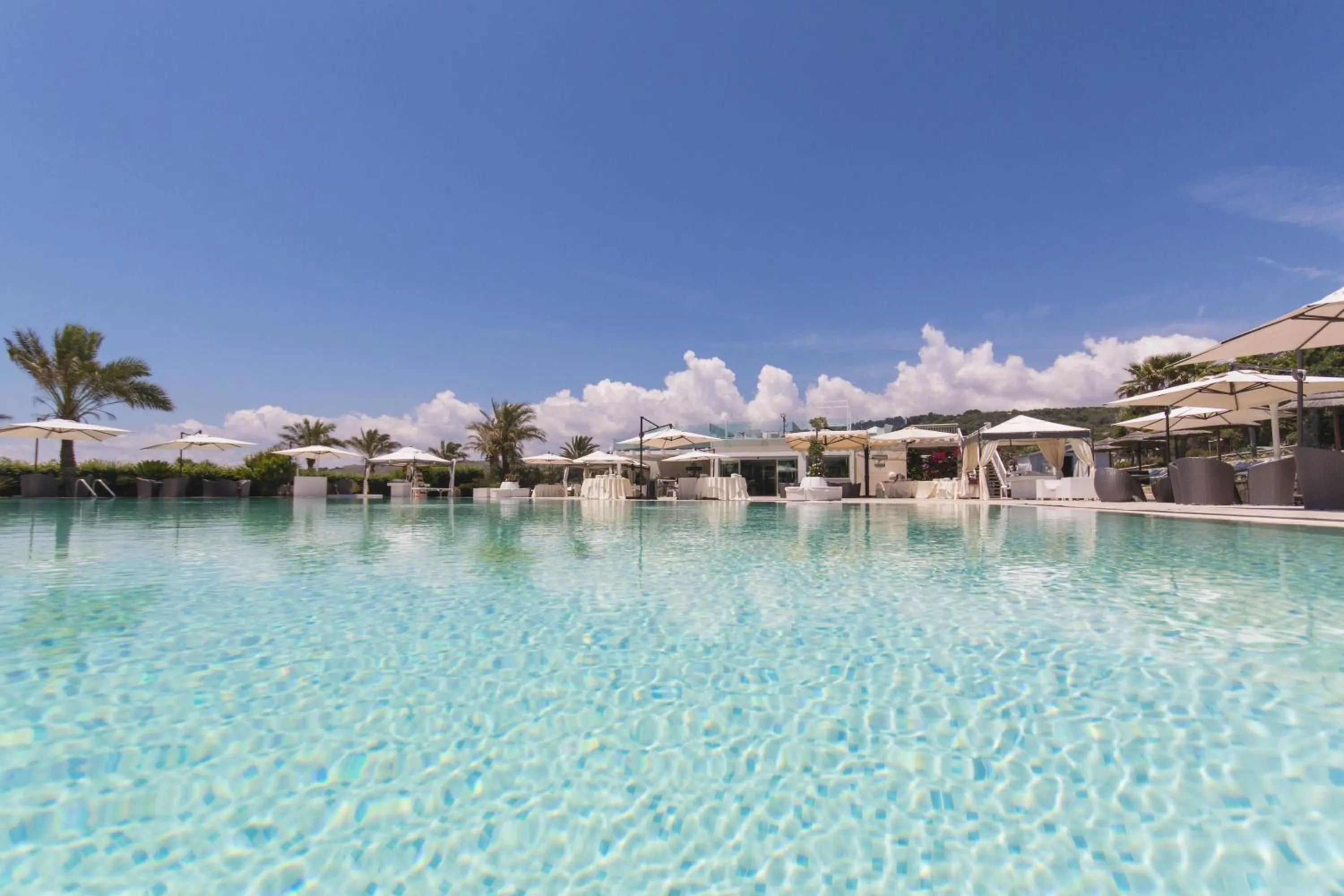 Swimming pool in Augustus Resort