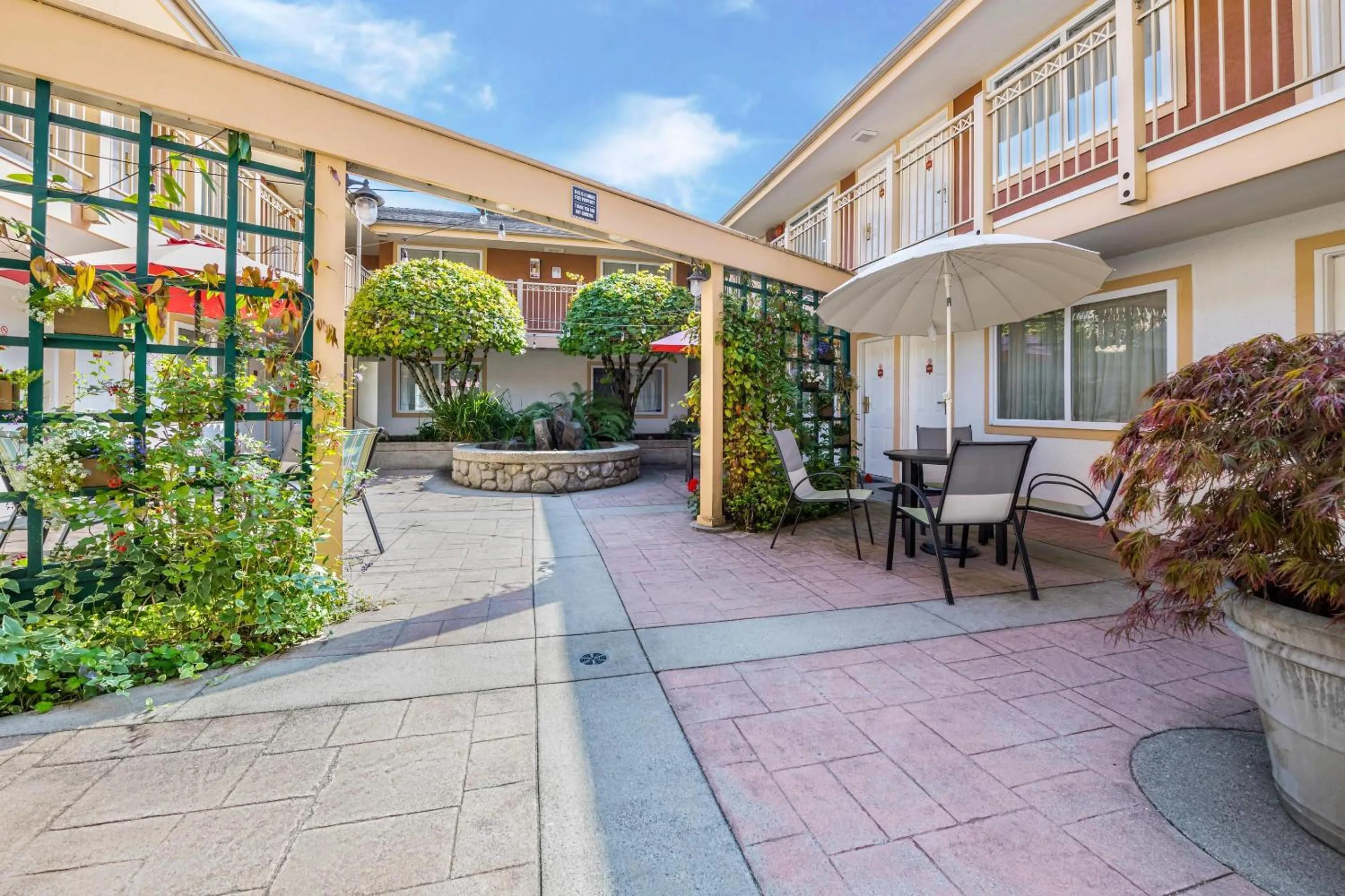 Other in Econo Lodge Inn & Suites