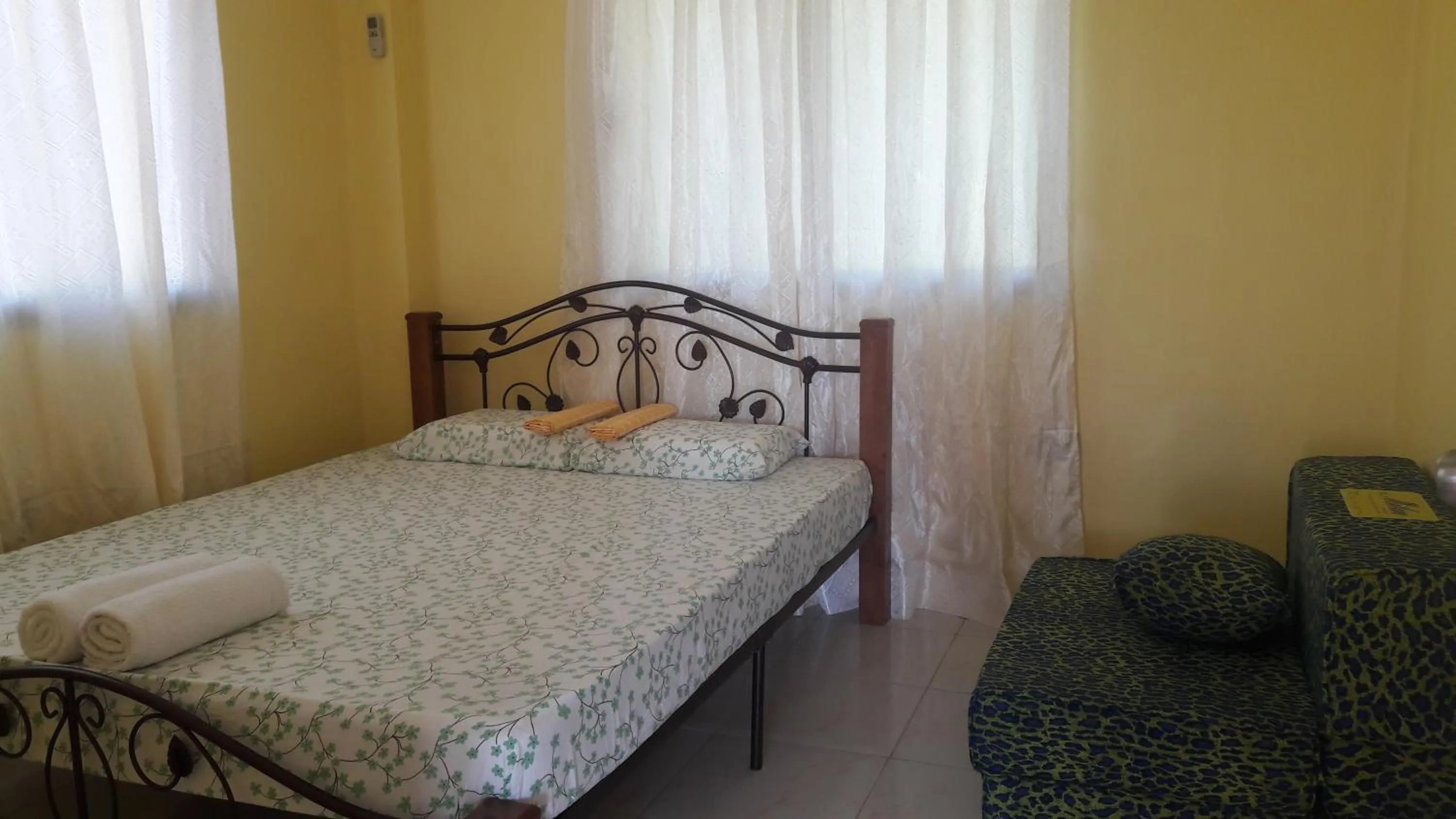 Bed in D downhill'Place