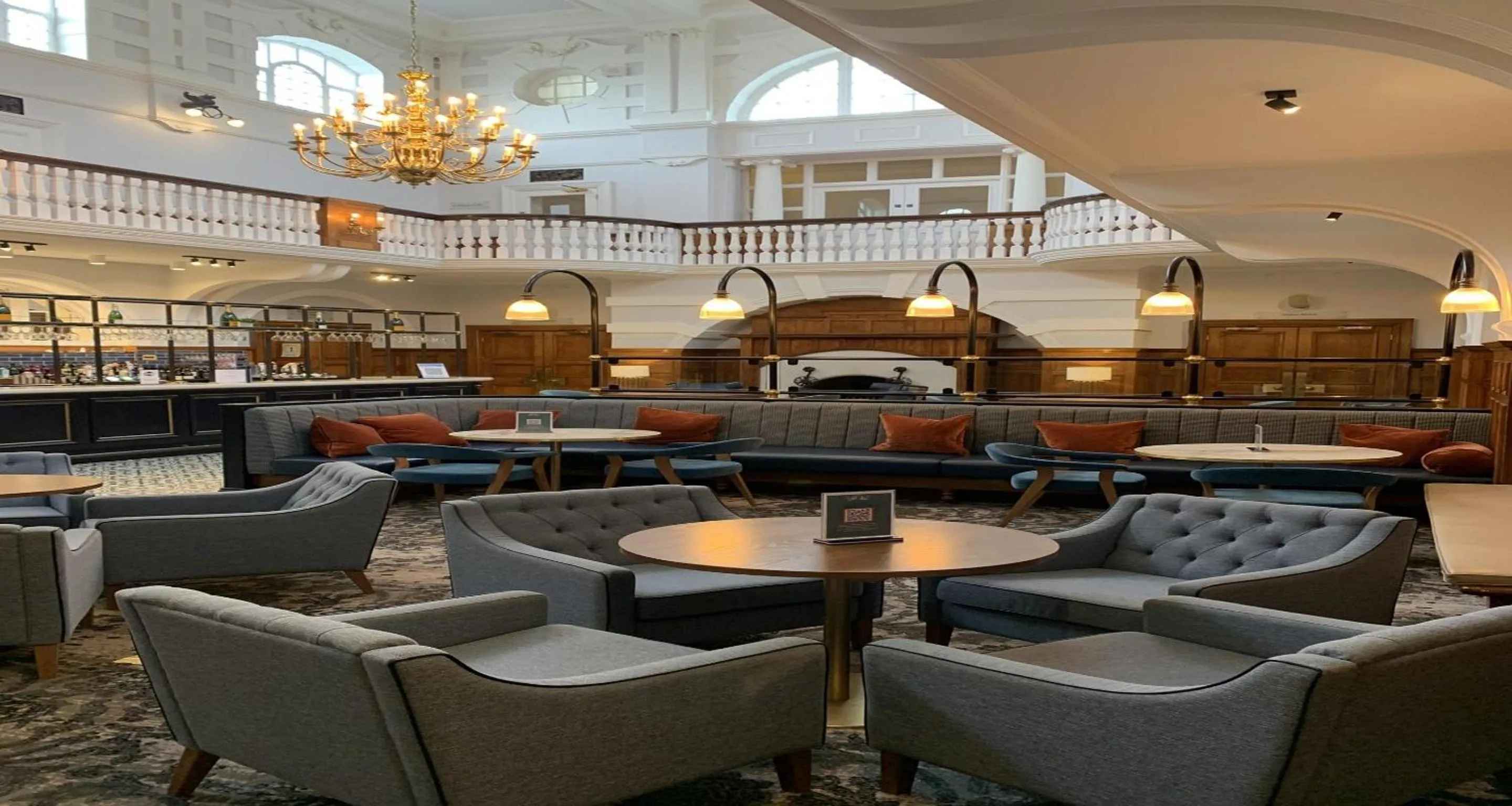 Restaurant/places to eat in Best Western Chilworth Manor Hotel