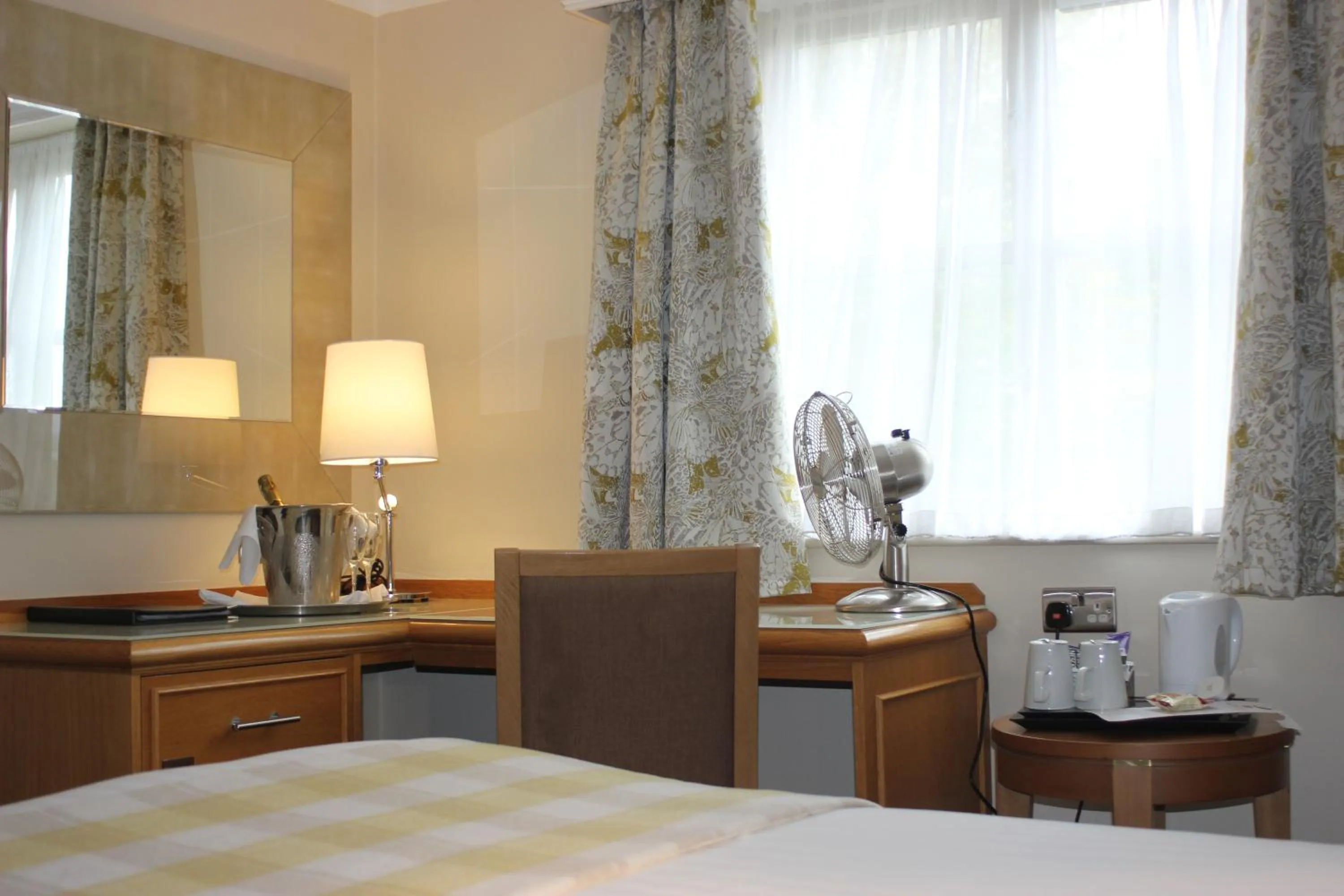 Bedroom, Bed in Best Western Chilworth Manor Hotel