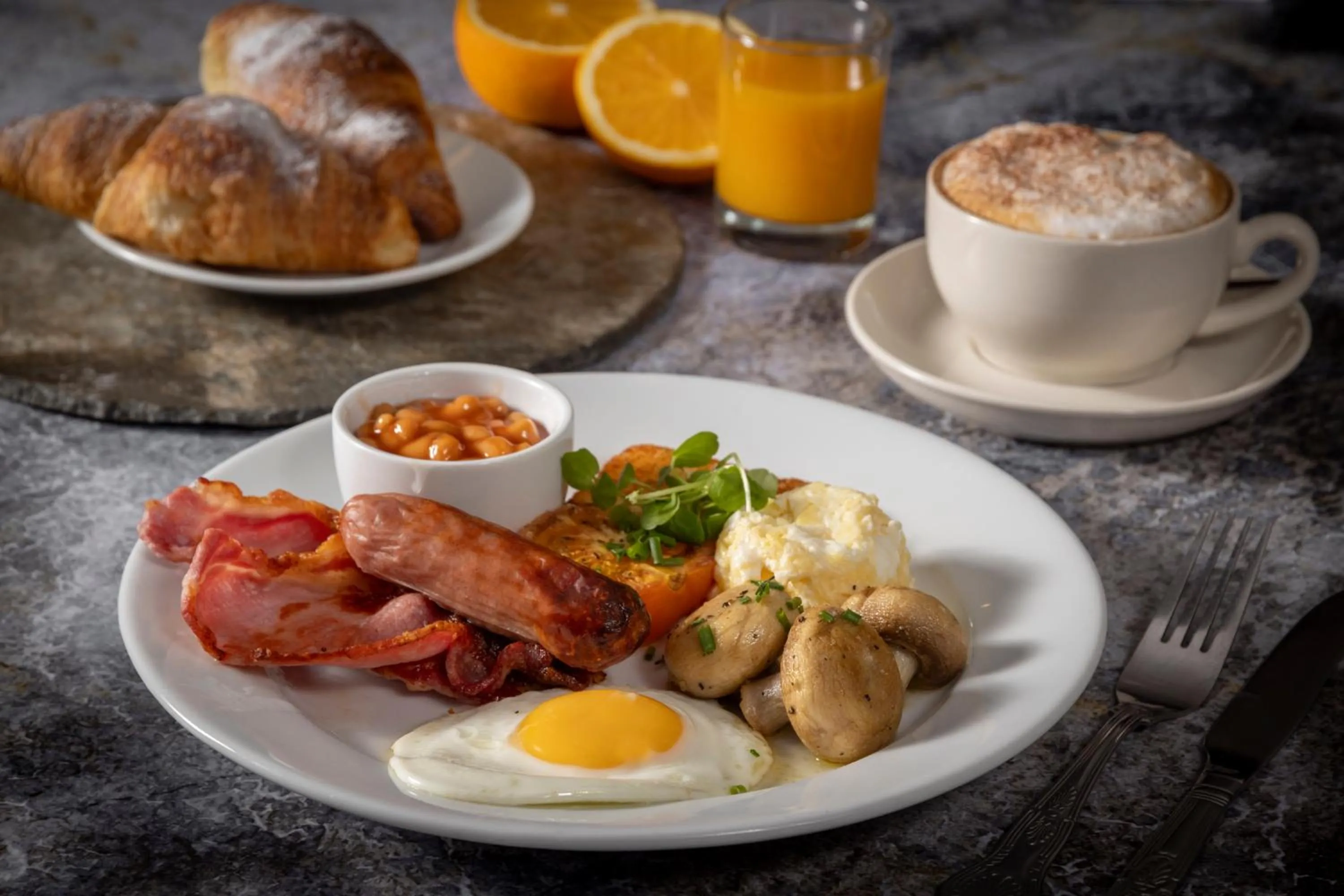 Food in Kings Court Hotel Alcester, BW Signature Collection