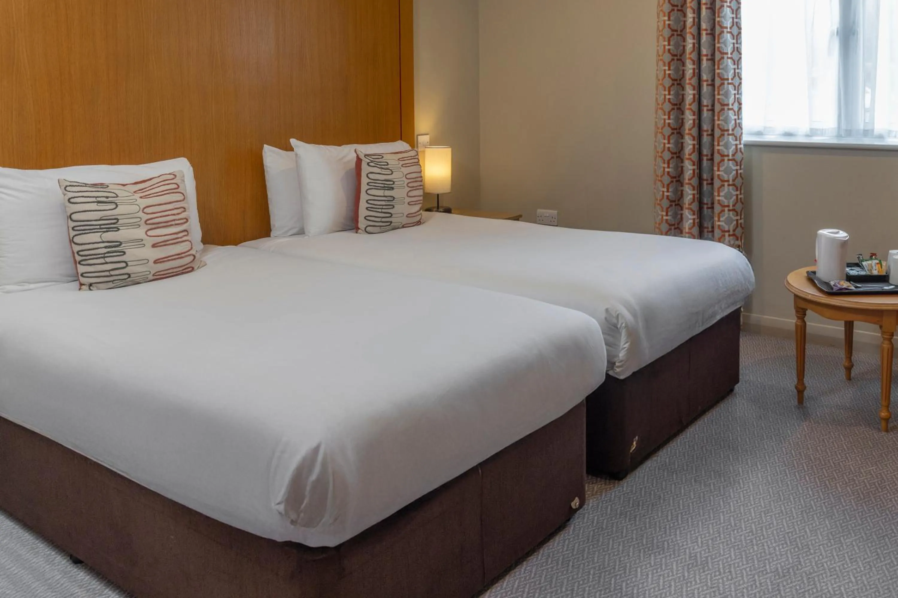 Bed in Kings Court Hotel Alcester, BW Signature Collection