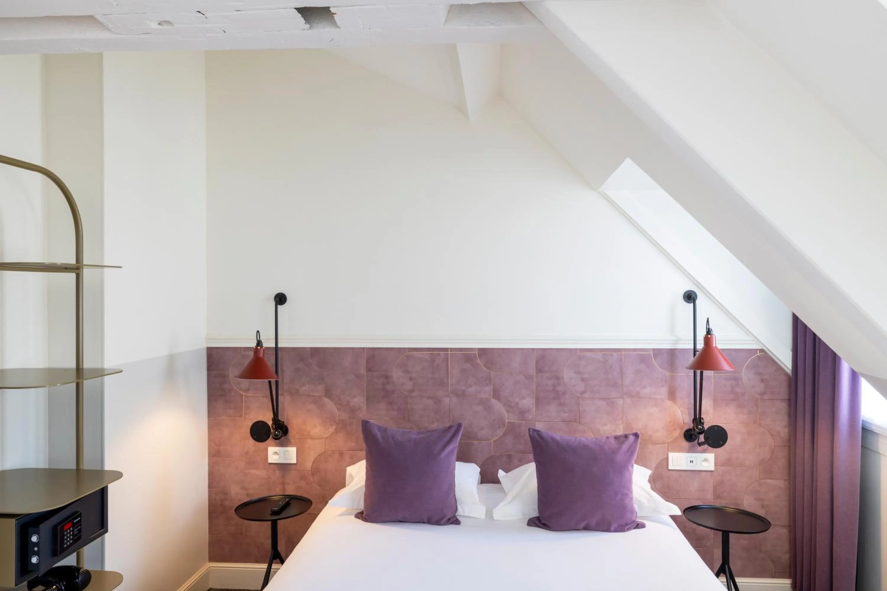 Bed in Hôtel Des Mines