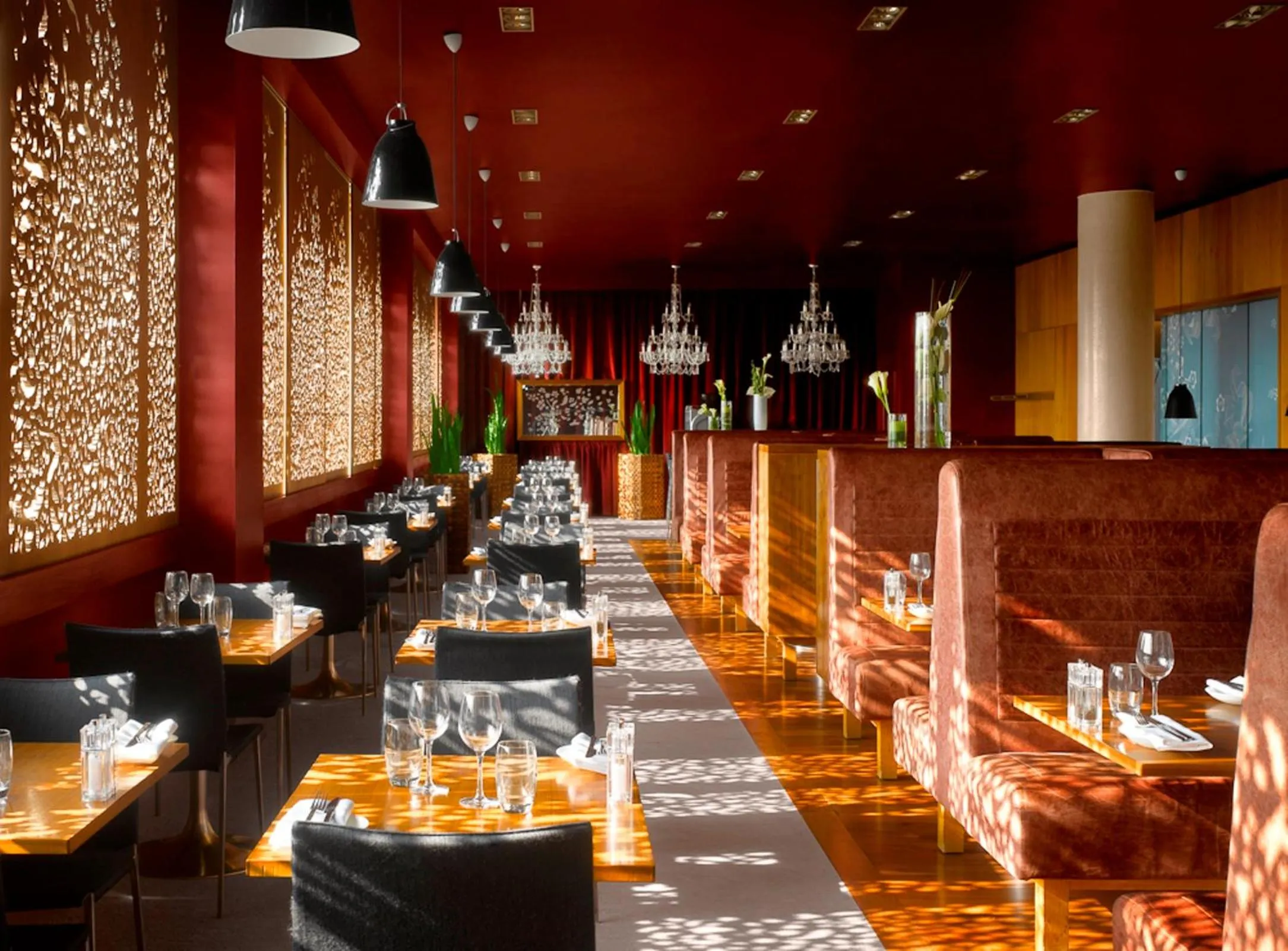 Restaurant/places to eat in Radisson Blu Hotel, Liverpool