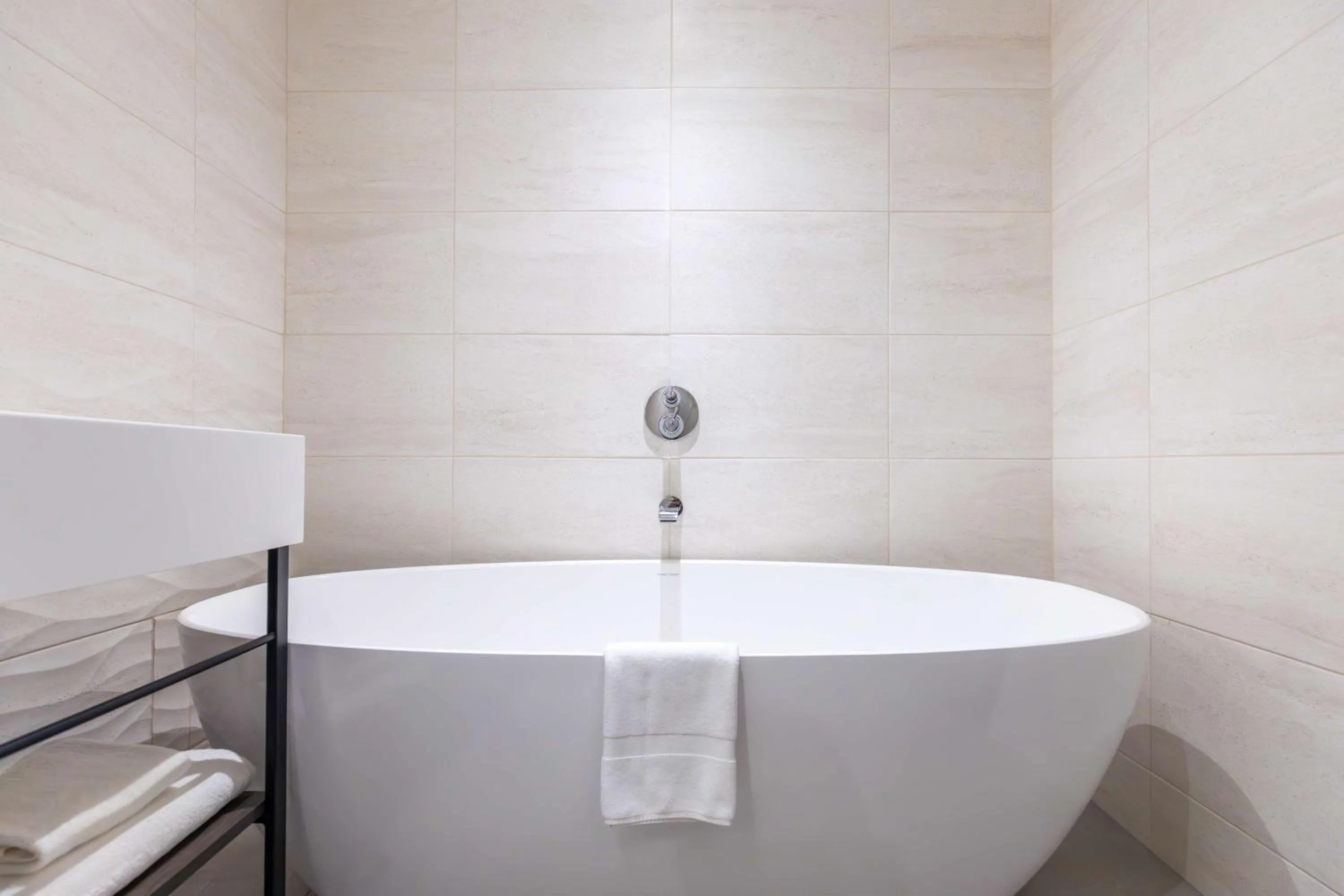 Bathroom in Radisson Blu Hotel, Glasgow