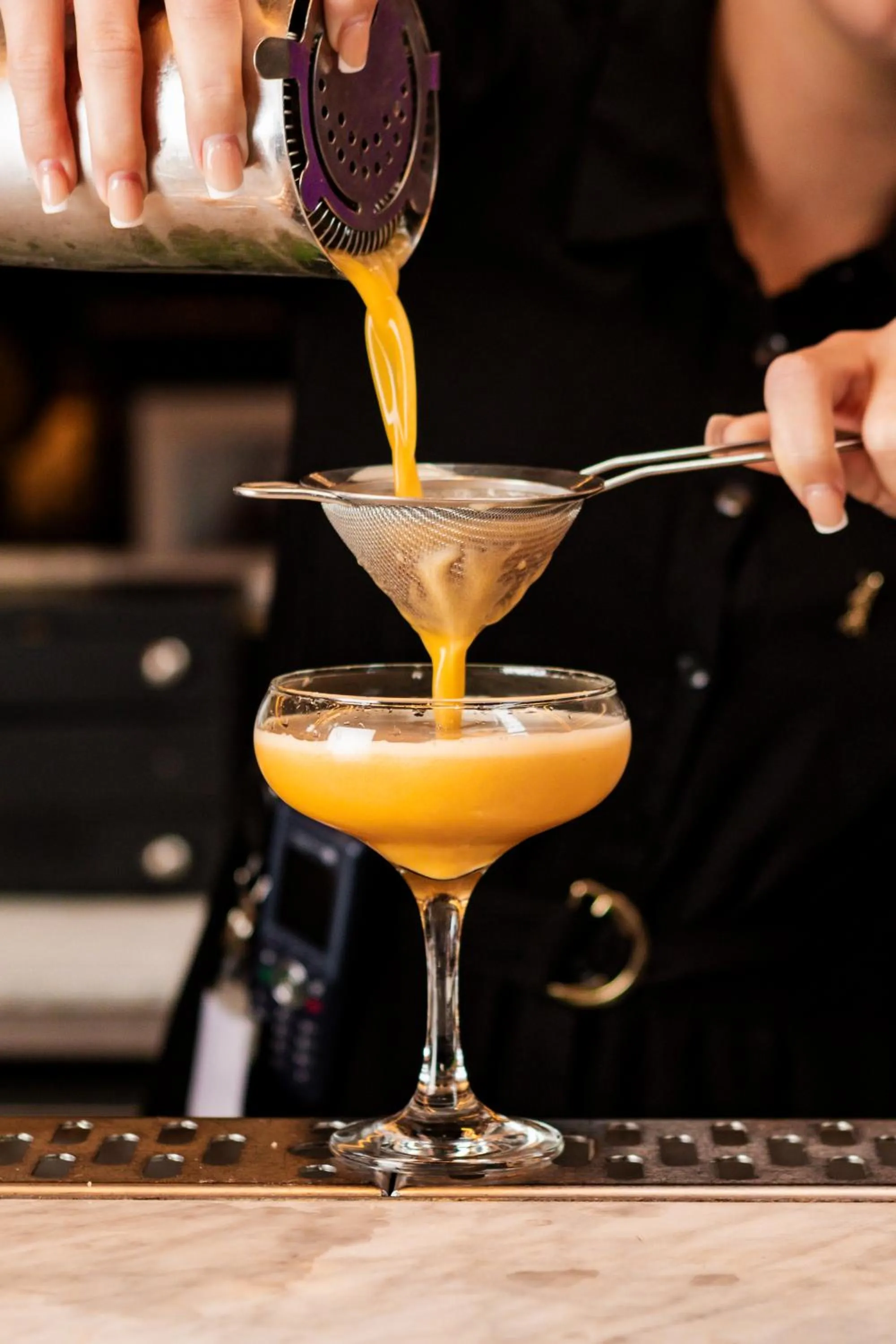 Lounge or bar in Radisson Blu Hotel, Glasgow