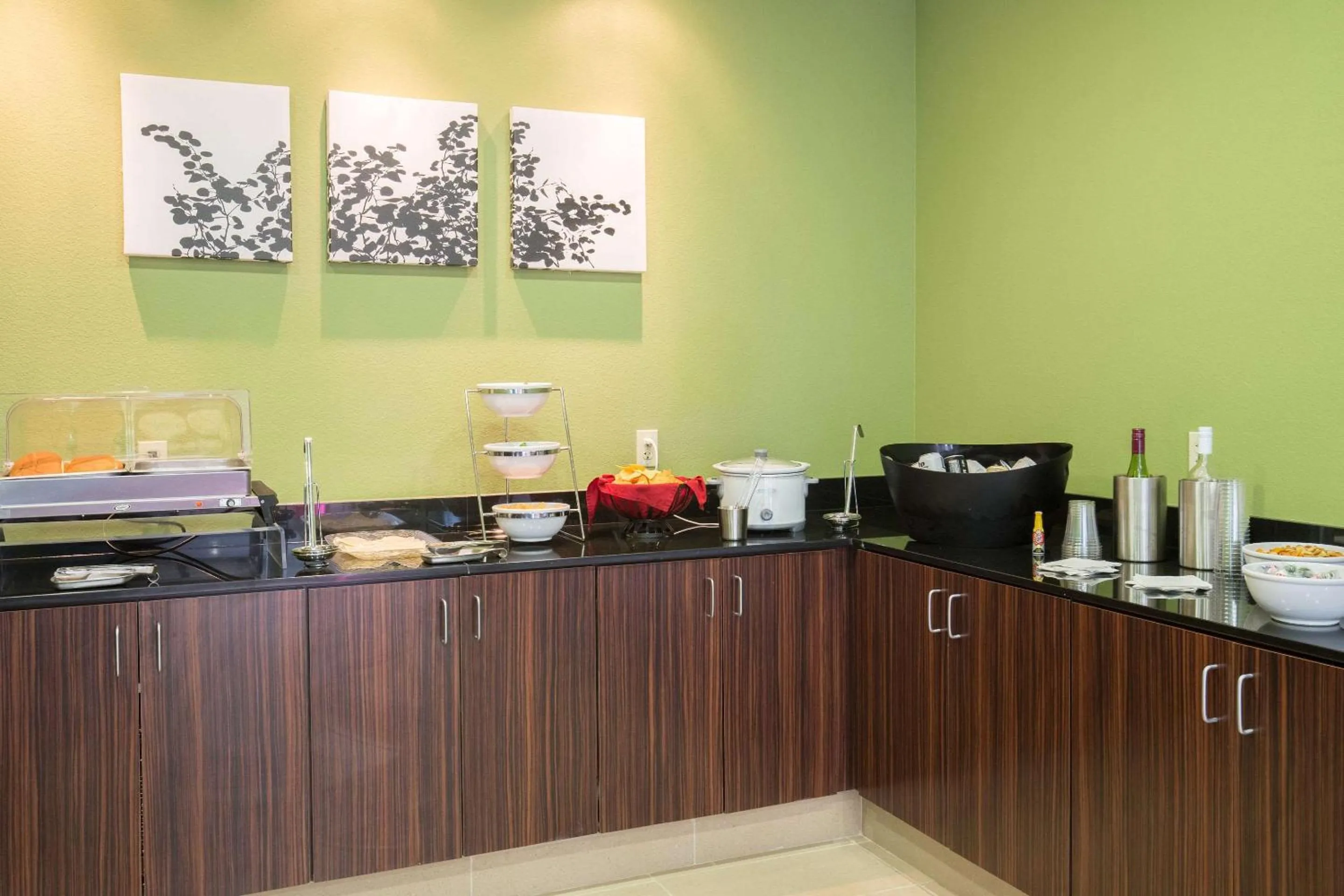 Restaurant/places to eat in Sleep Inn & Suites Ingleside - Corpus Christi