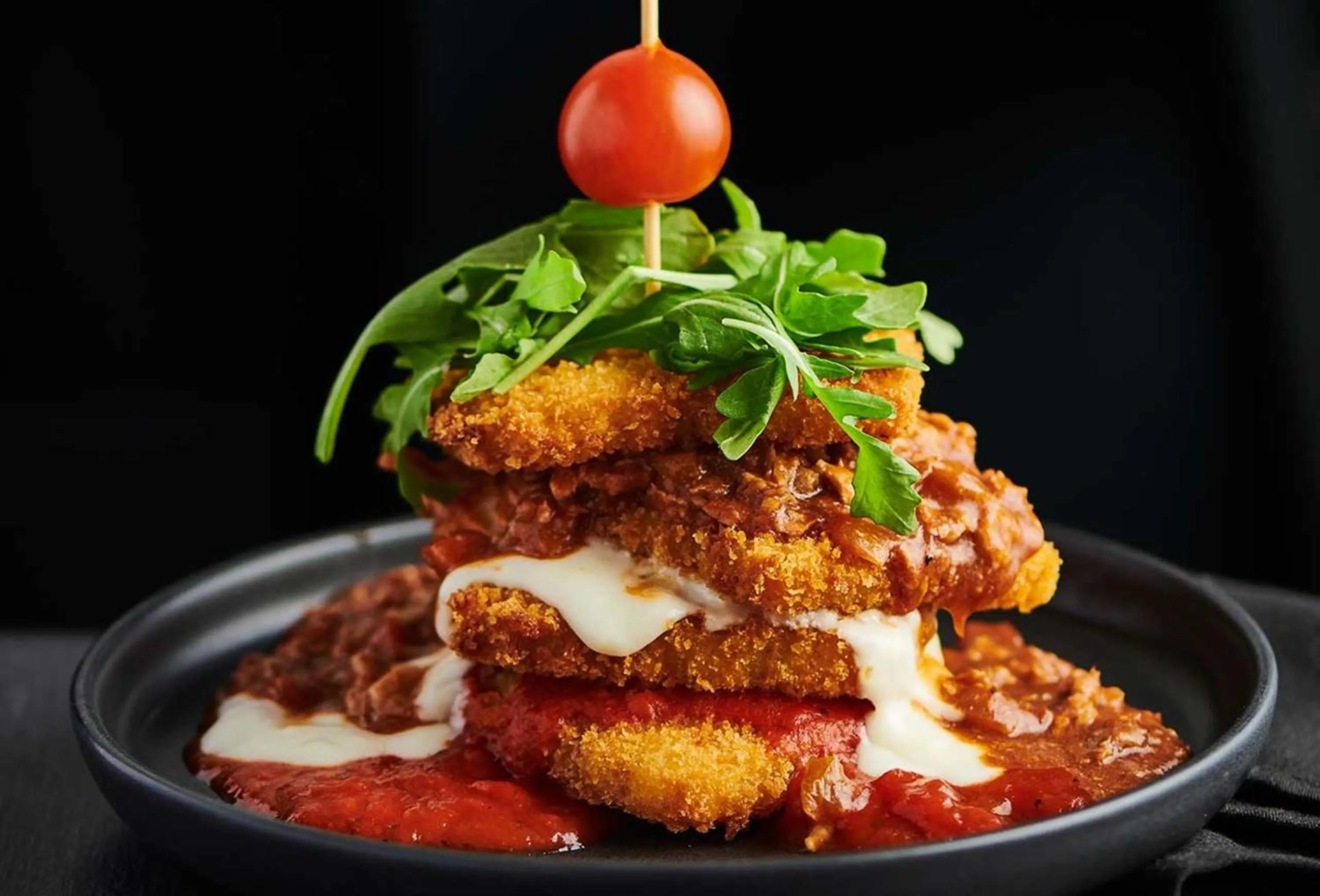 Restaurant/places to eat in Holiday Inn Hotel & Suites Calgary South - Conference Ctr by IHG