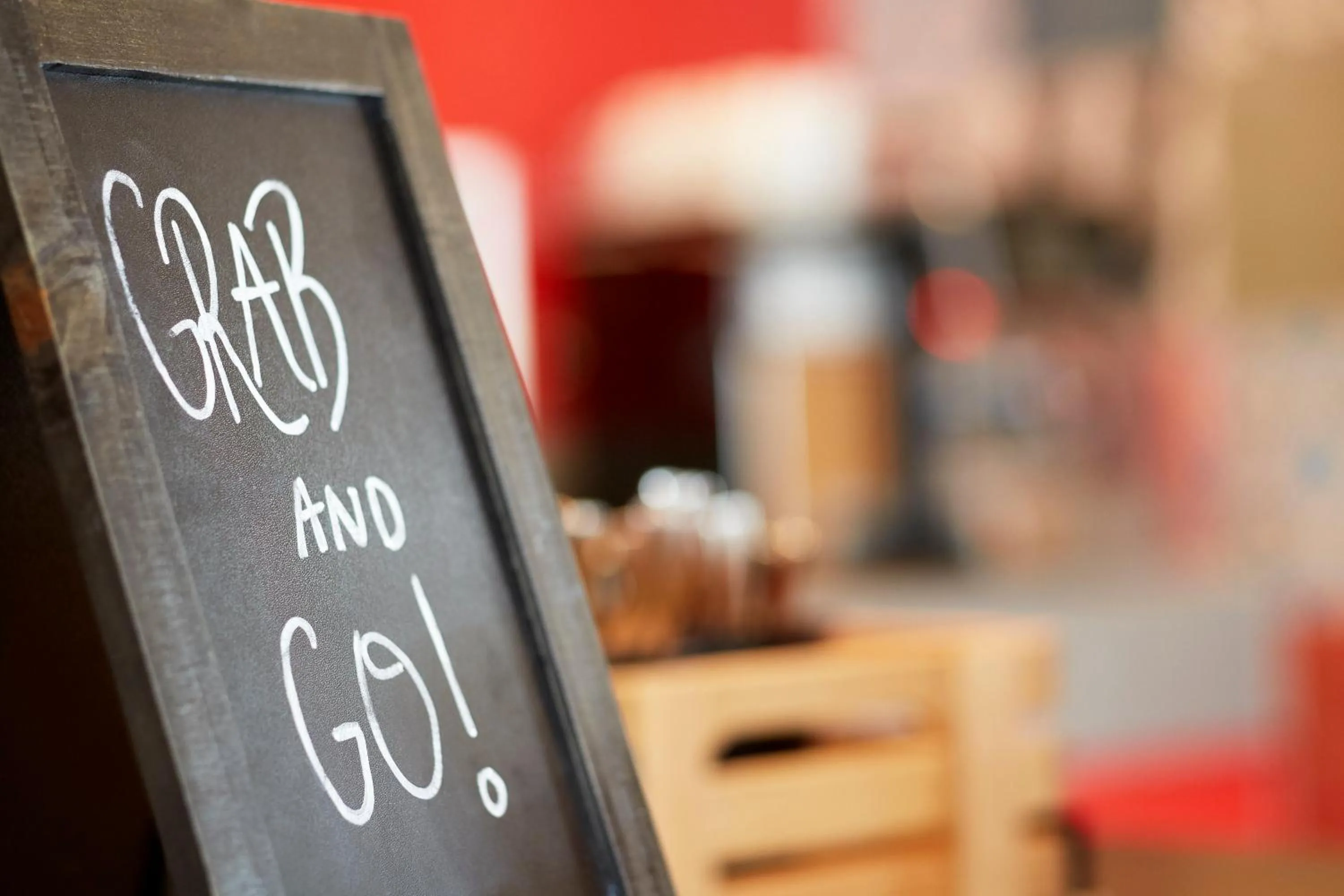 Restaurant/places to eat in Holiday Inn Express Adelaide City Centre by IHG