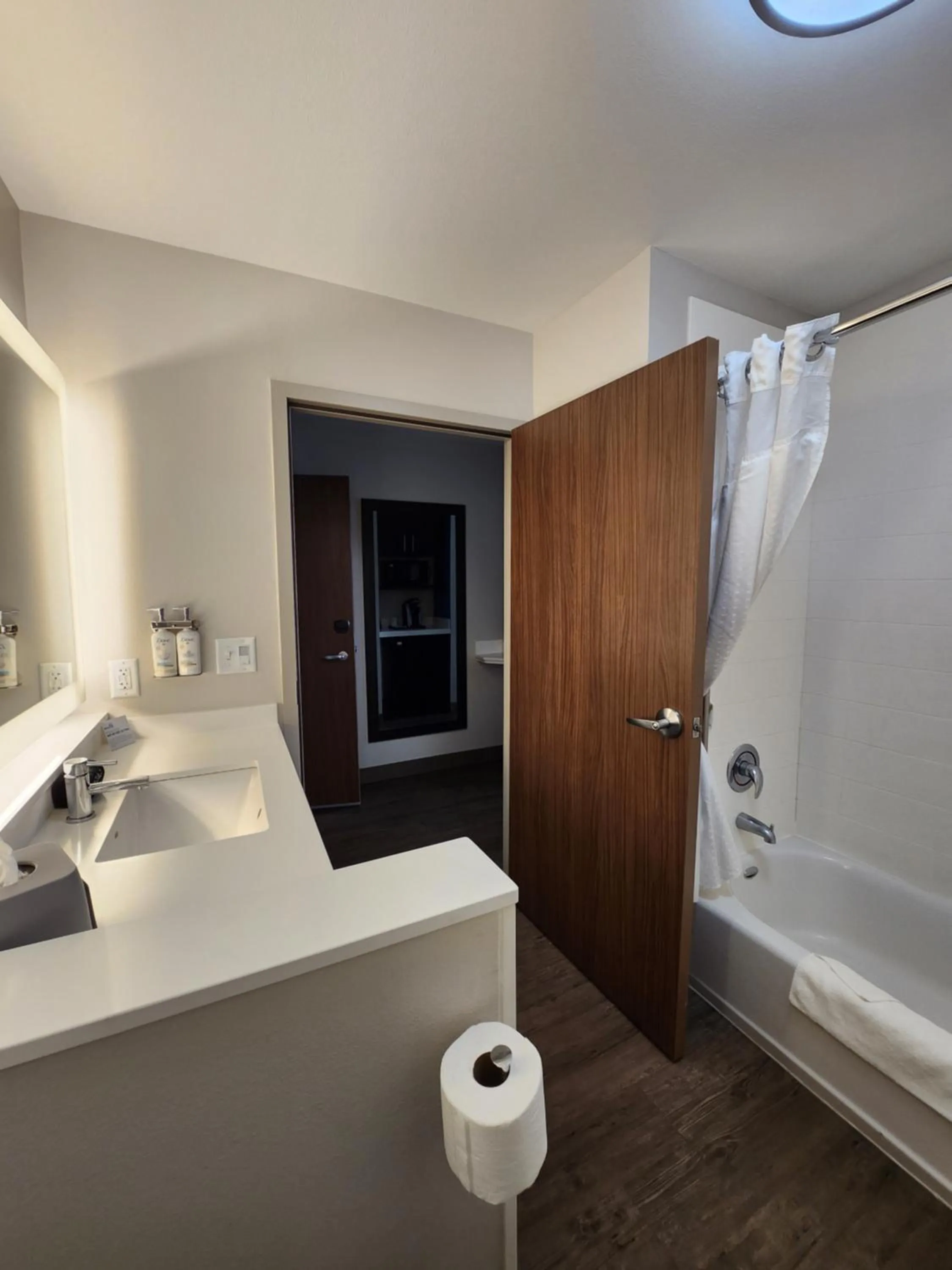 Bathroom in Holiday Inn Express & Suites - Camas by IHG