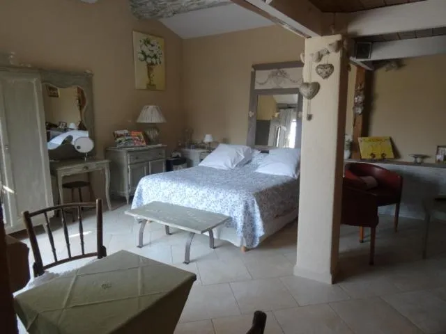 Seating area, Bed in Chambre d'hôte Anais