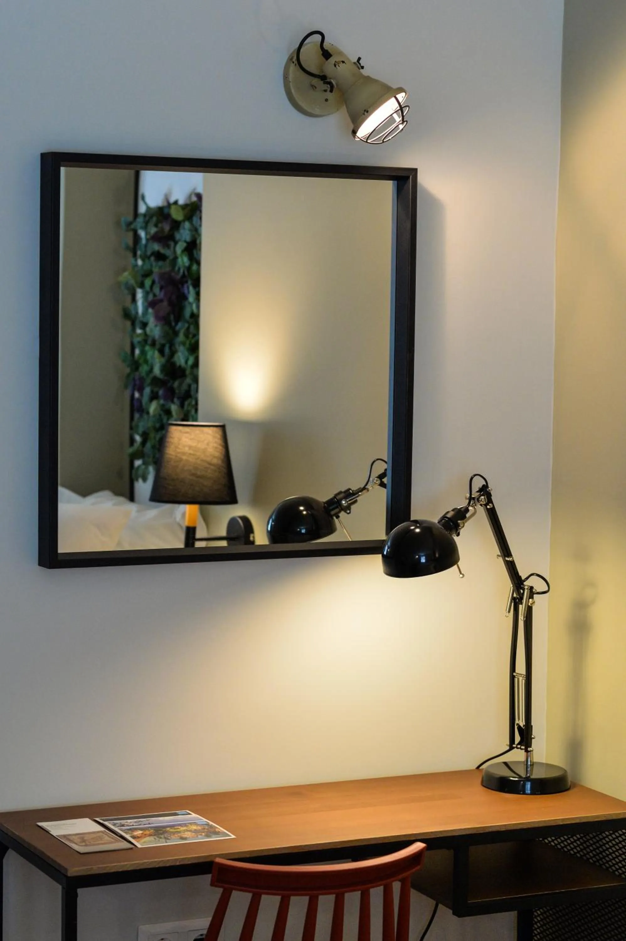 Decorative detail in City Cottage - Kalamata Villas