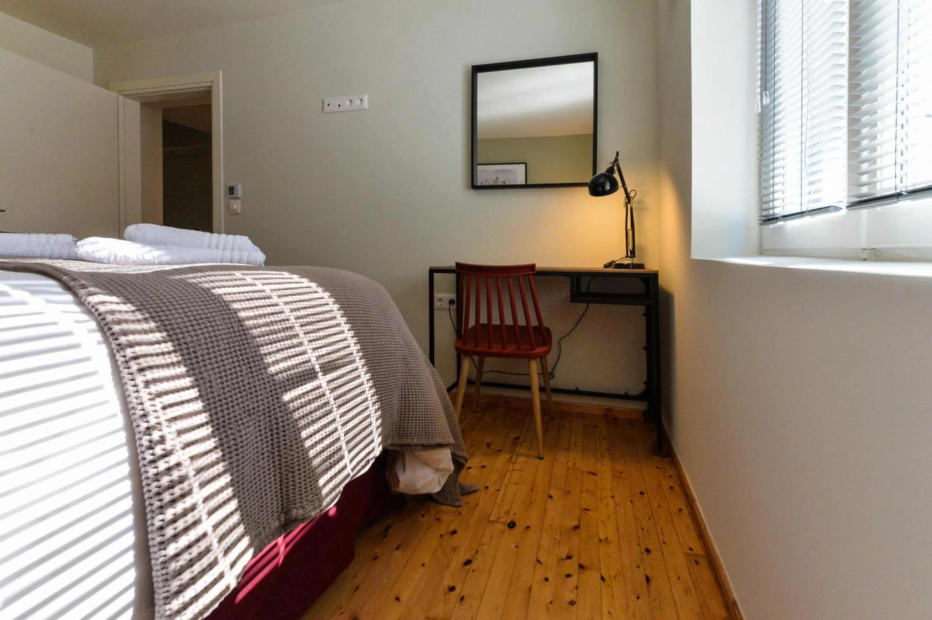 Bedroom, Bed in City Cottage - Kalamata Villas