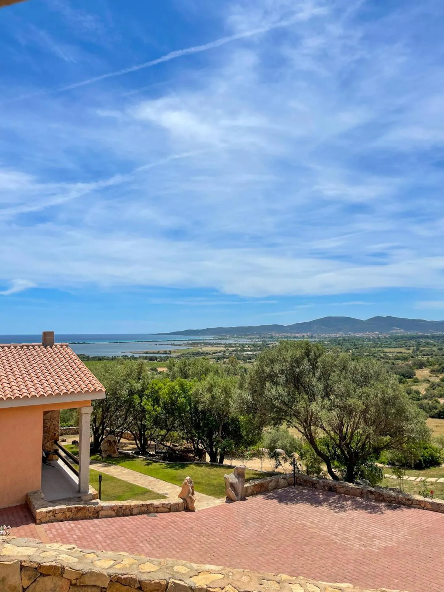 Property building in La Minditta