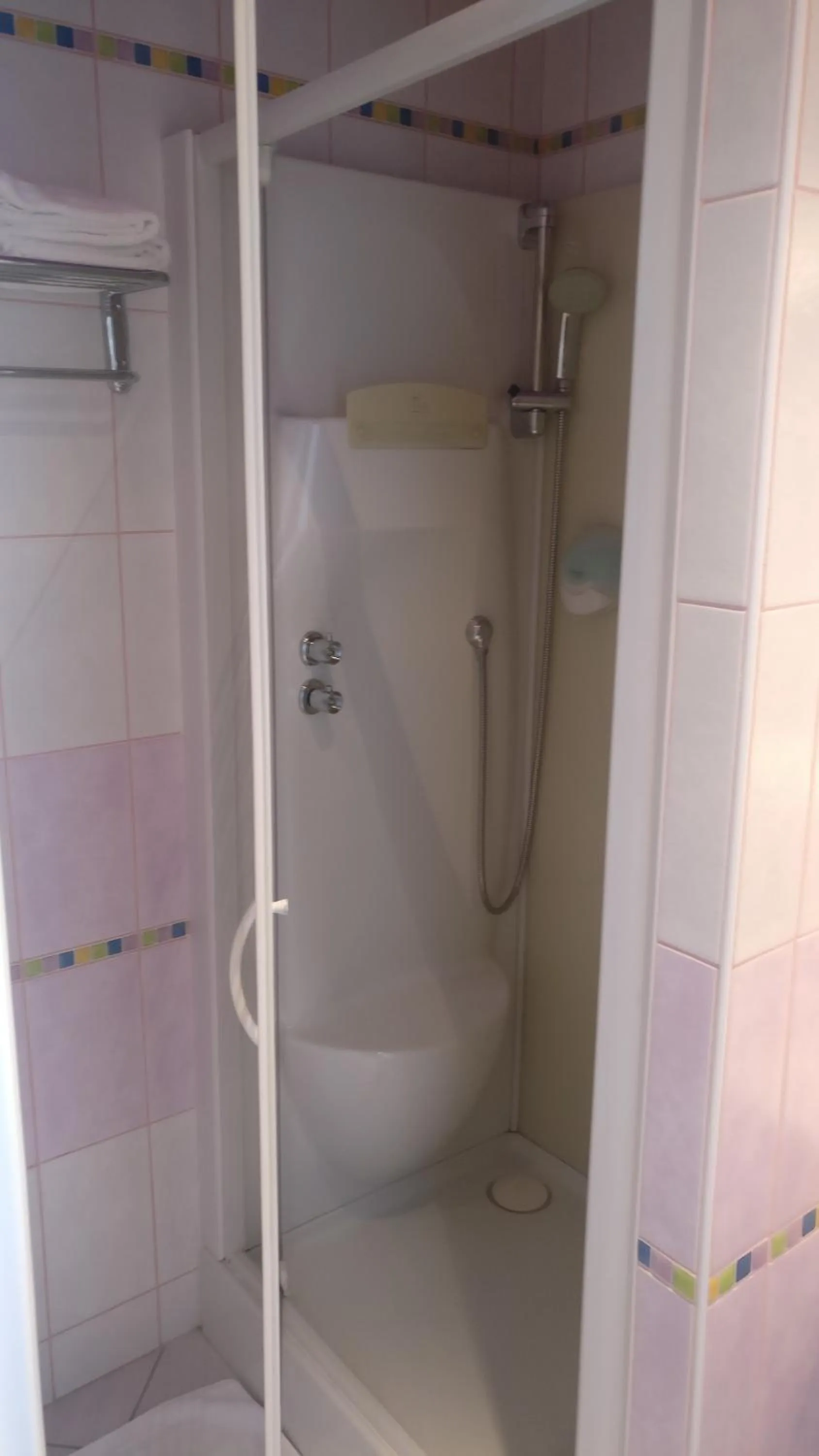 Bathroom in Hotel Restaurant Le Parc