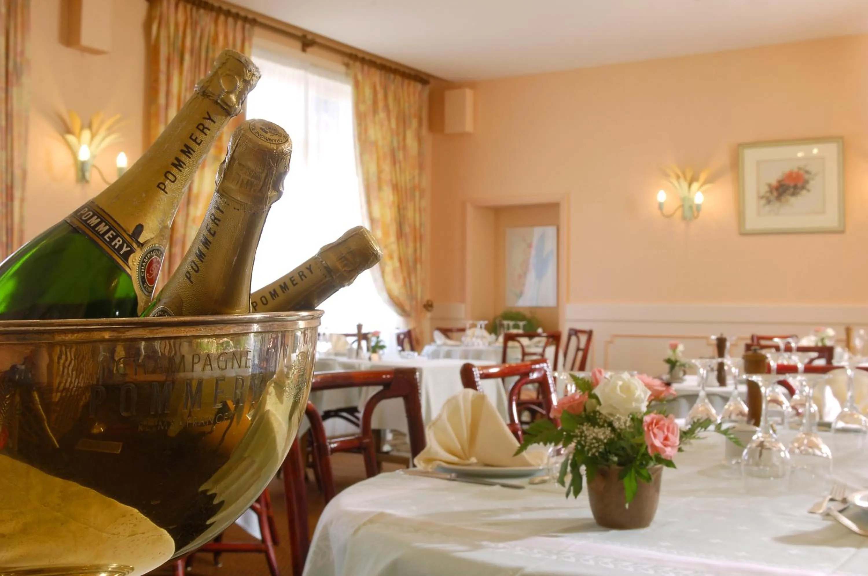 Restaurant/places to eat in Hotel Restaurant Le Parc