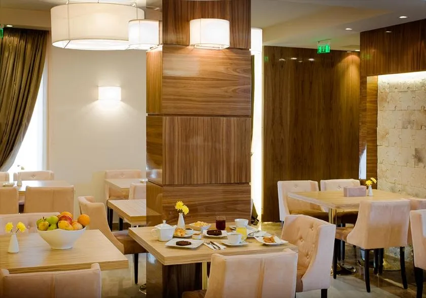 American breakfast in Dovitel Boutique Hotel