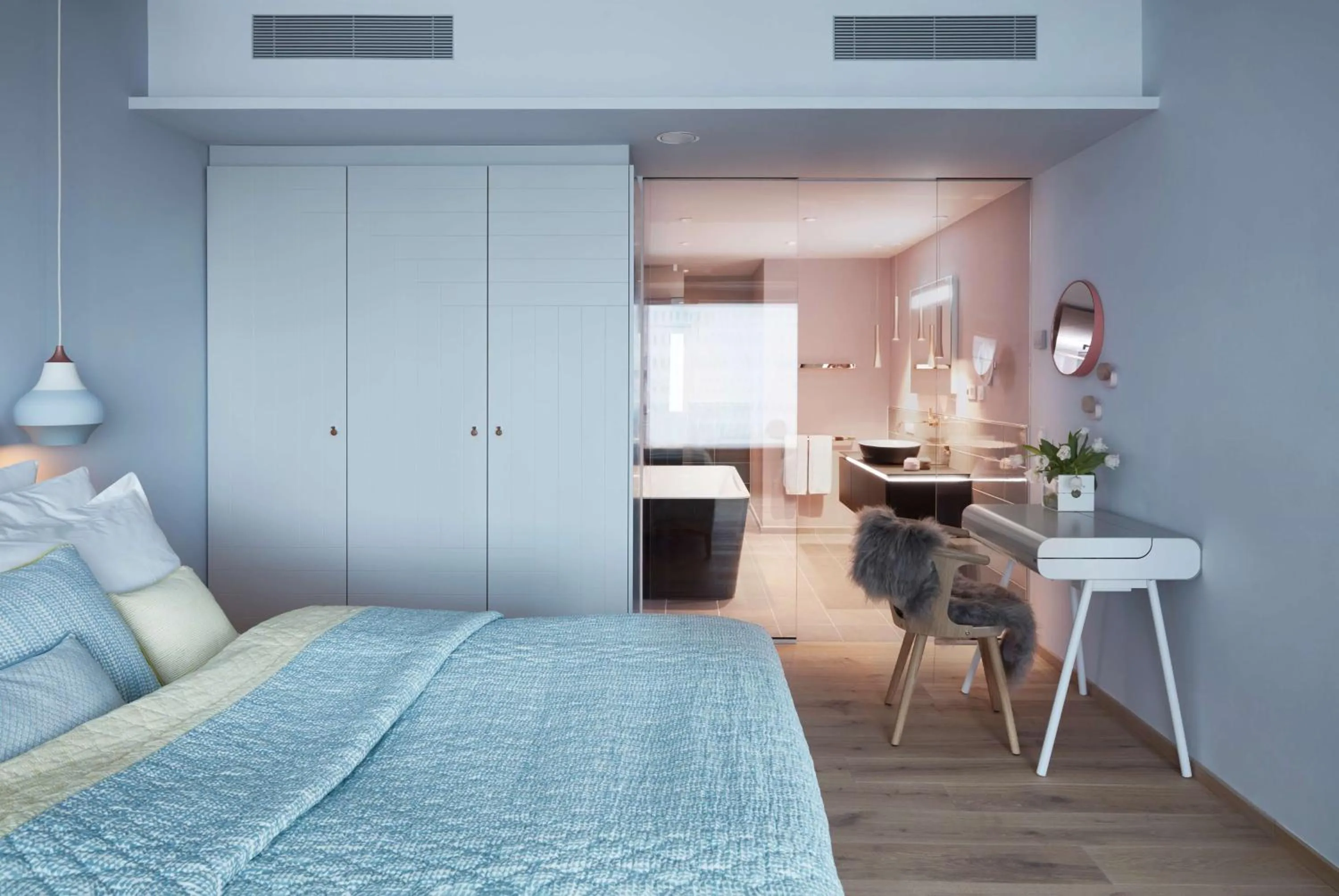 Photo of the whole room, Bed in Radisson Blu Hotel Frankfurt