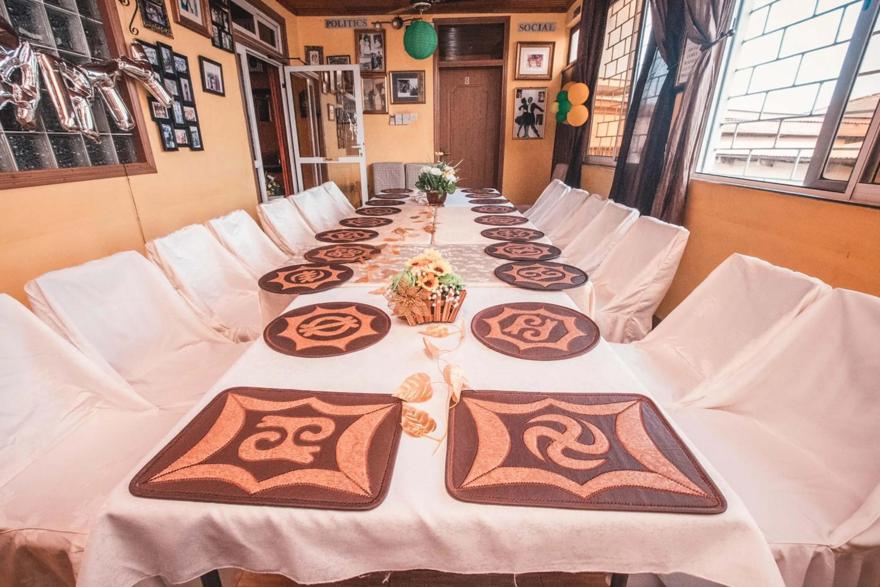 Decorative detail in Jesiwa B's Little Palace