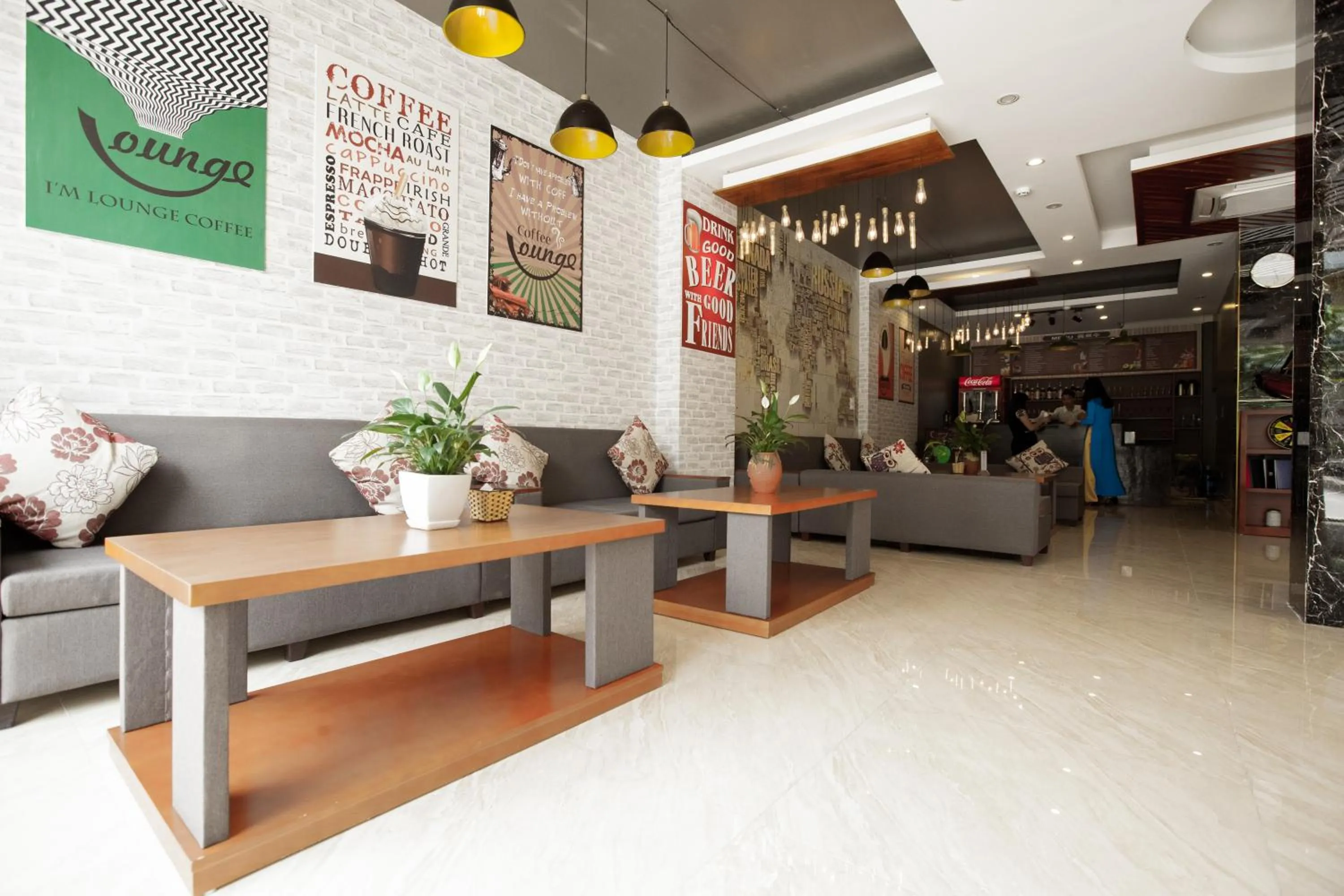 Lounge or bar in HalongSeoul Hotel