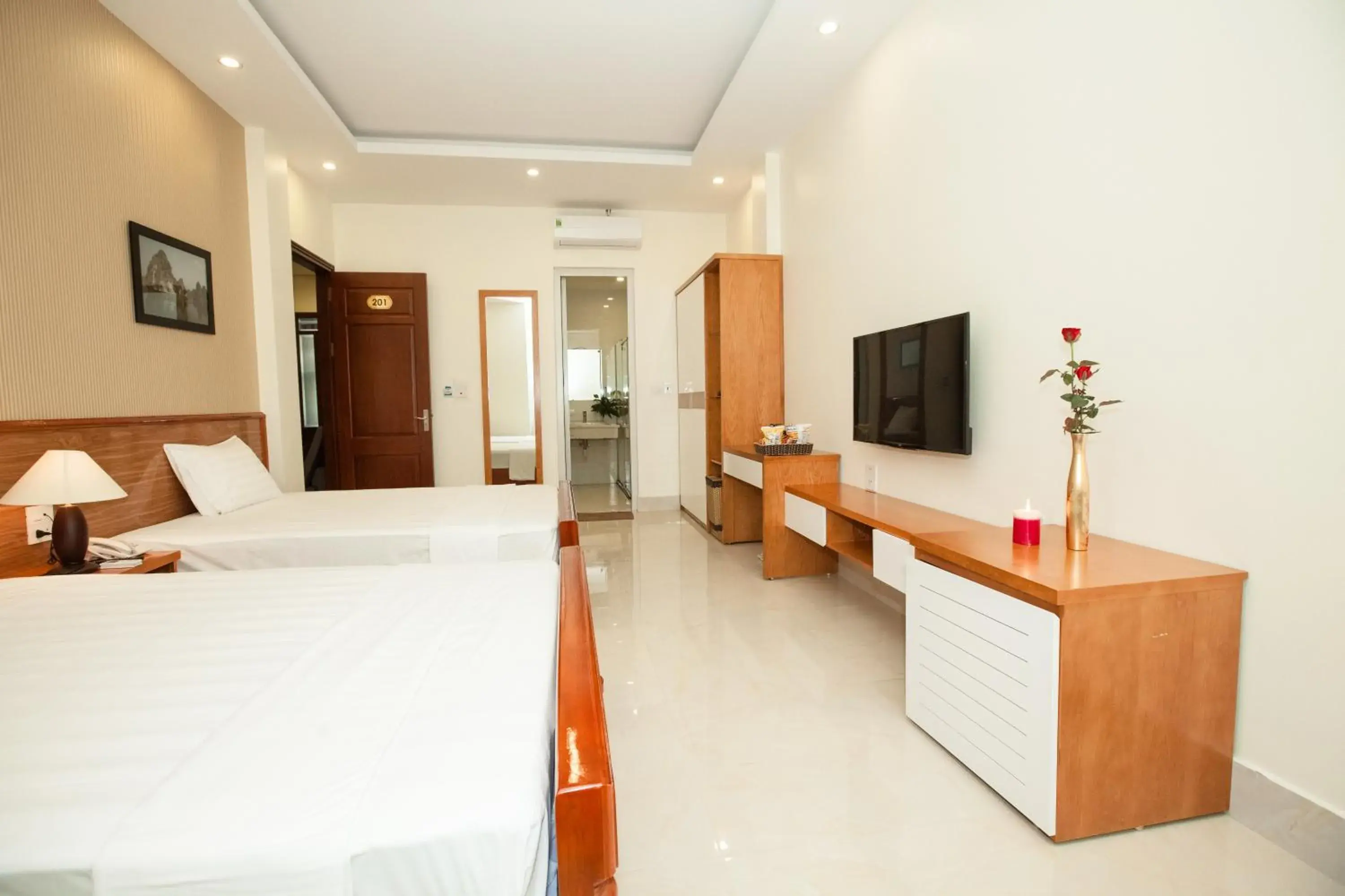 Superior Twin Room in HalongSeoul Hotel Superior Twin Room in HalongSeoul Hotel