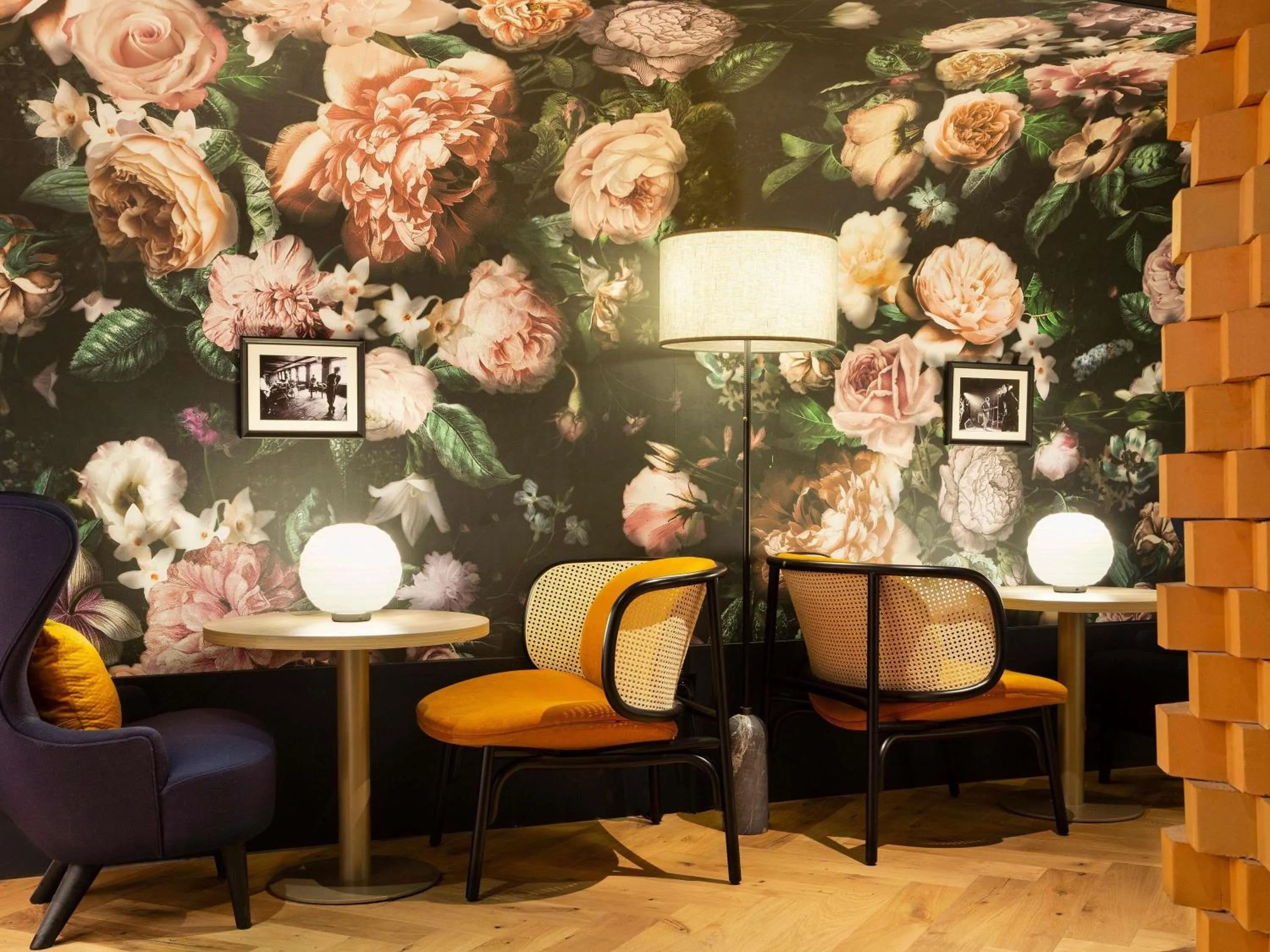 Lounge or bar in Hotel Les Capitouls Toulouse Centre - Handwritten Collection